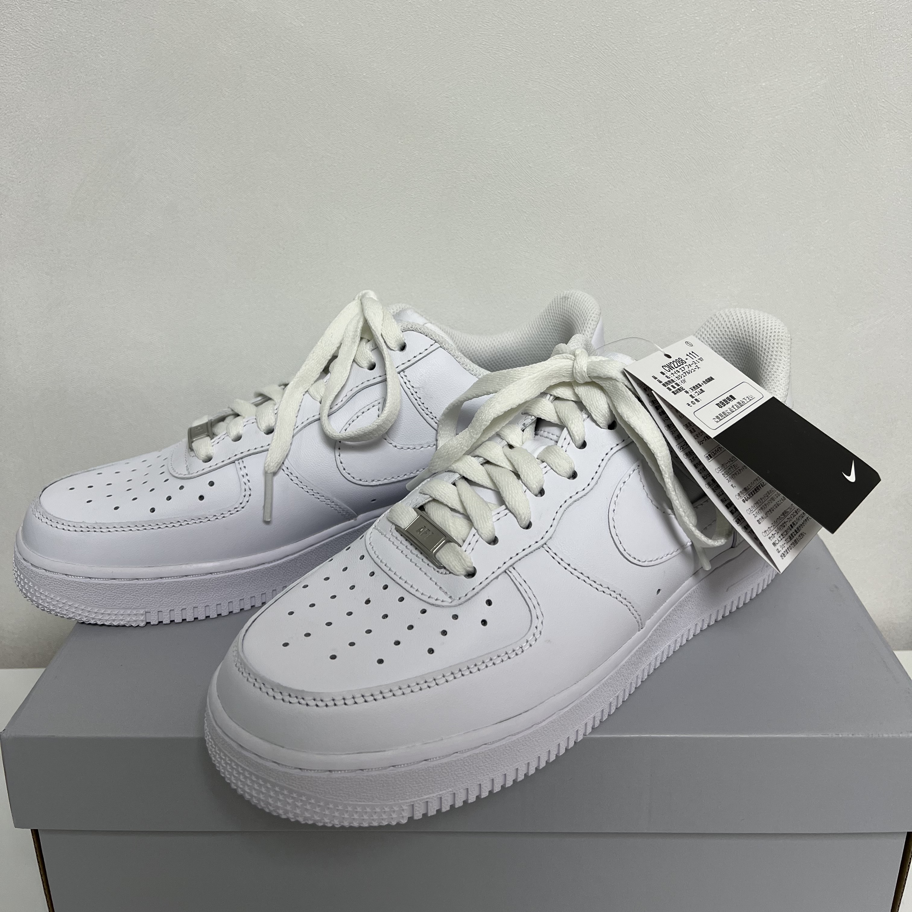 Nike Air Force 1 '07 Low White 착용 스타일 - 1