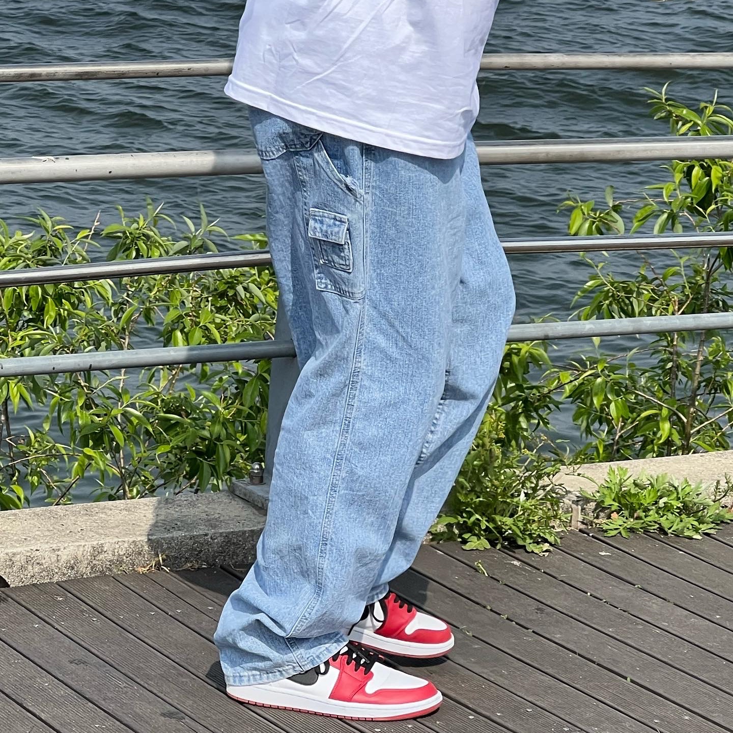 Jordan 1 Mid Chicago 2020 착용 스타일 - 2