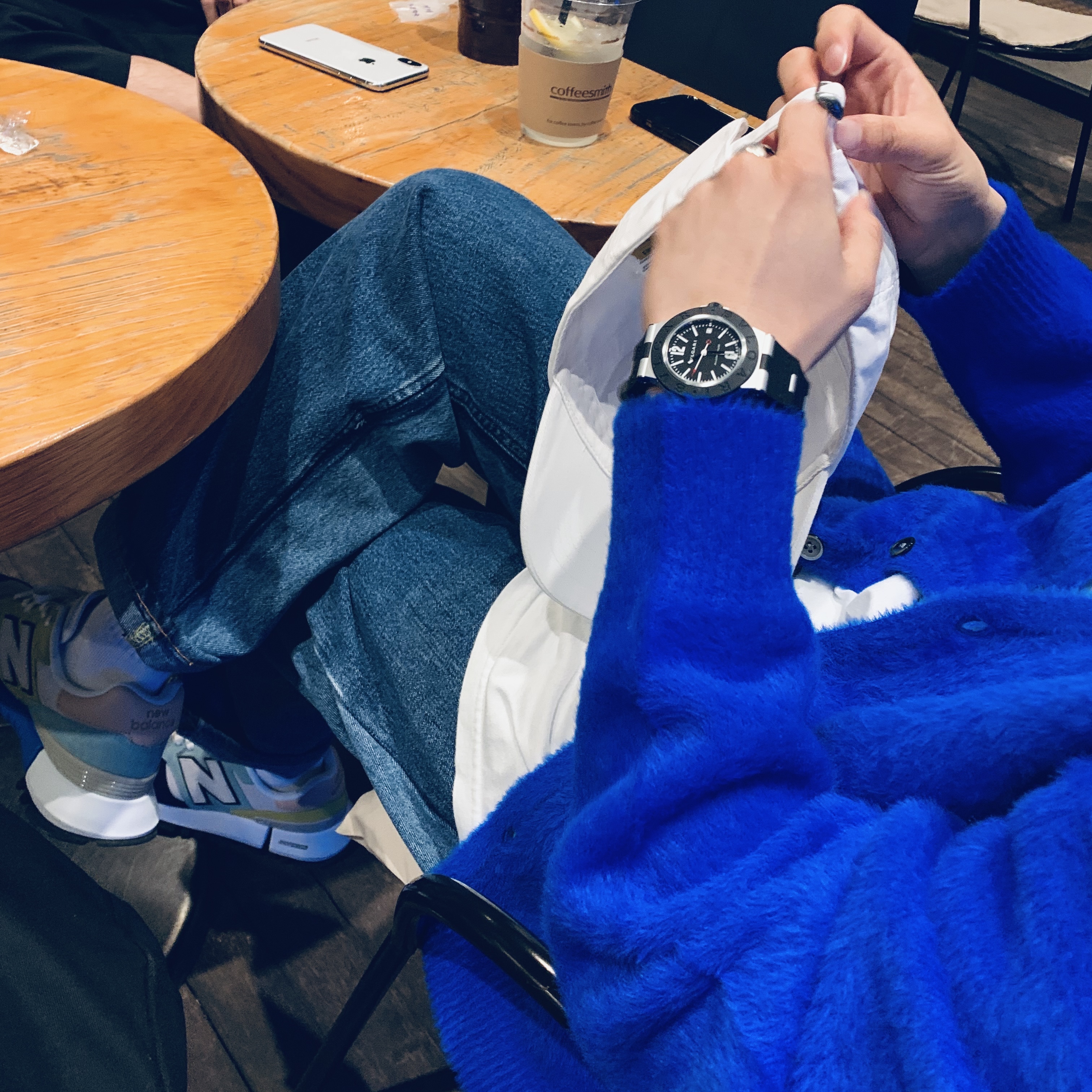 New Balance x Tokyo Design Studio R_C 1300 Oatmeal Marigold, Stussy Shaggy Cardigan Royal Blue 착용 스타일