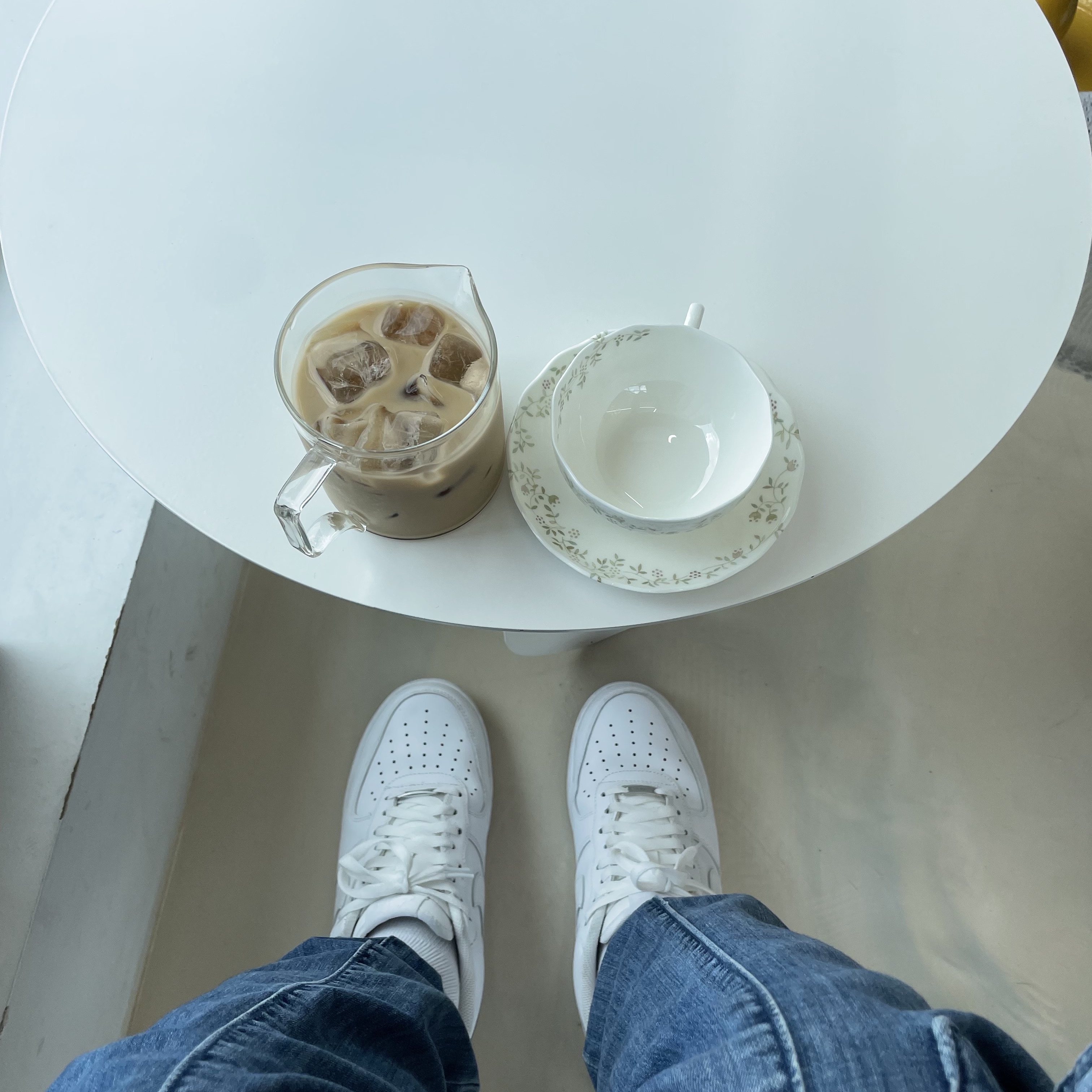 Nike Air Force 1 '07 Low White 착용 스타일