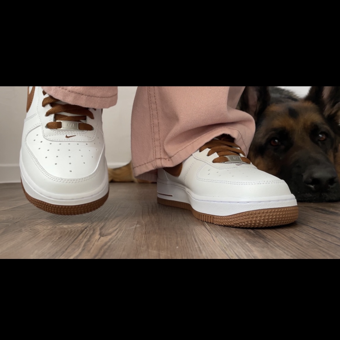Nike Air Force 1 '07 Pecan 착용 스타일