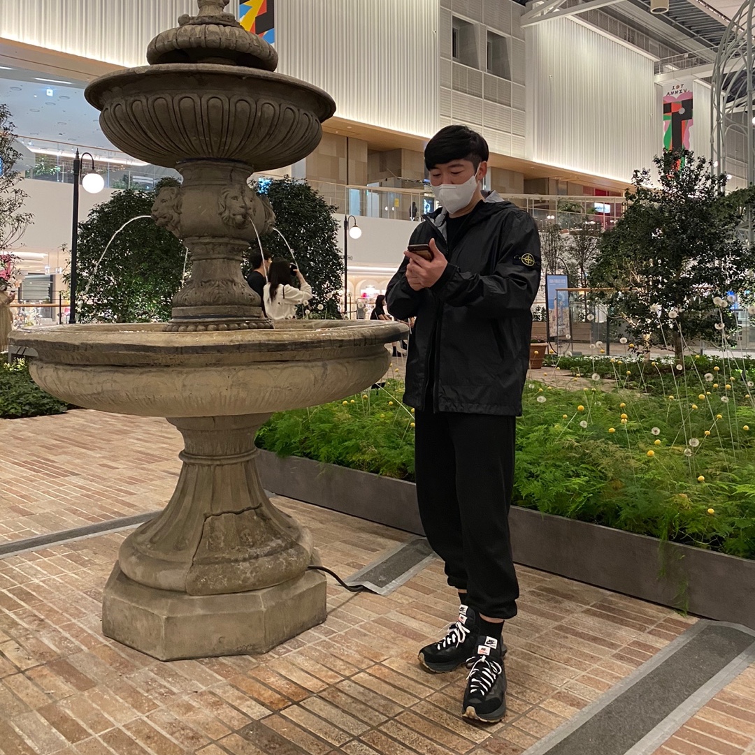 Stone Island 40523 Membrana 3L TC Jacket Black - 21SS, Nike x Sacai VaporWaffle Black and Gum 착용 스타일 - 2