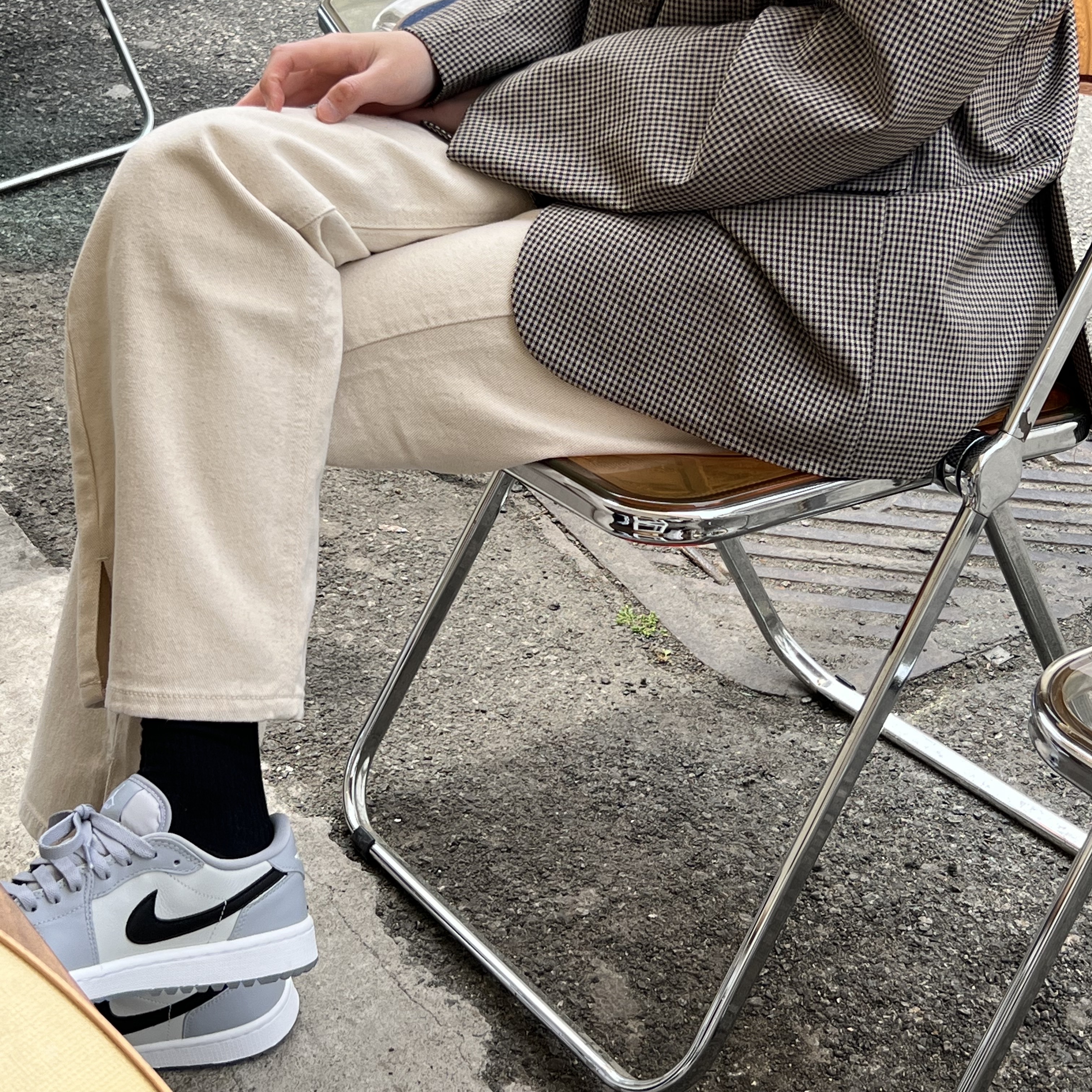 Jordan 1 Low Golf Wolf Grey 착용 스타일