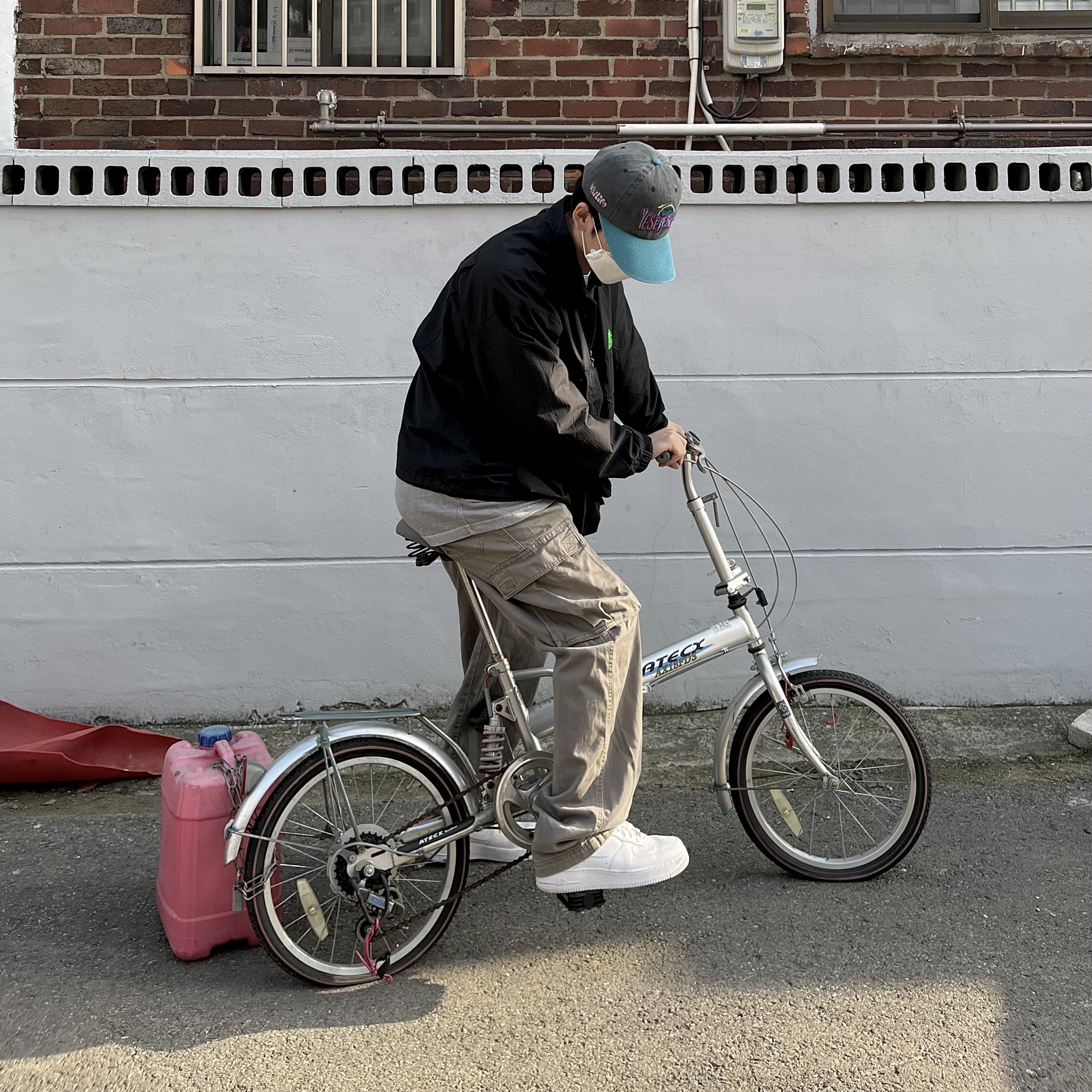 Nike x Supreme Air Force 1 Low White 착용 스타일 - 2