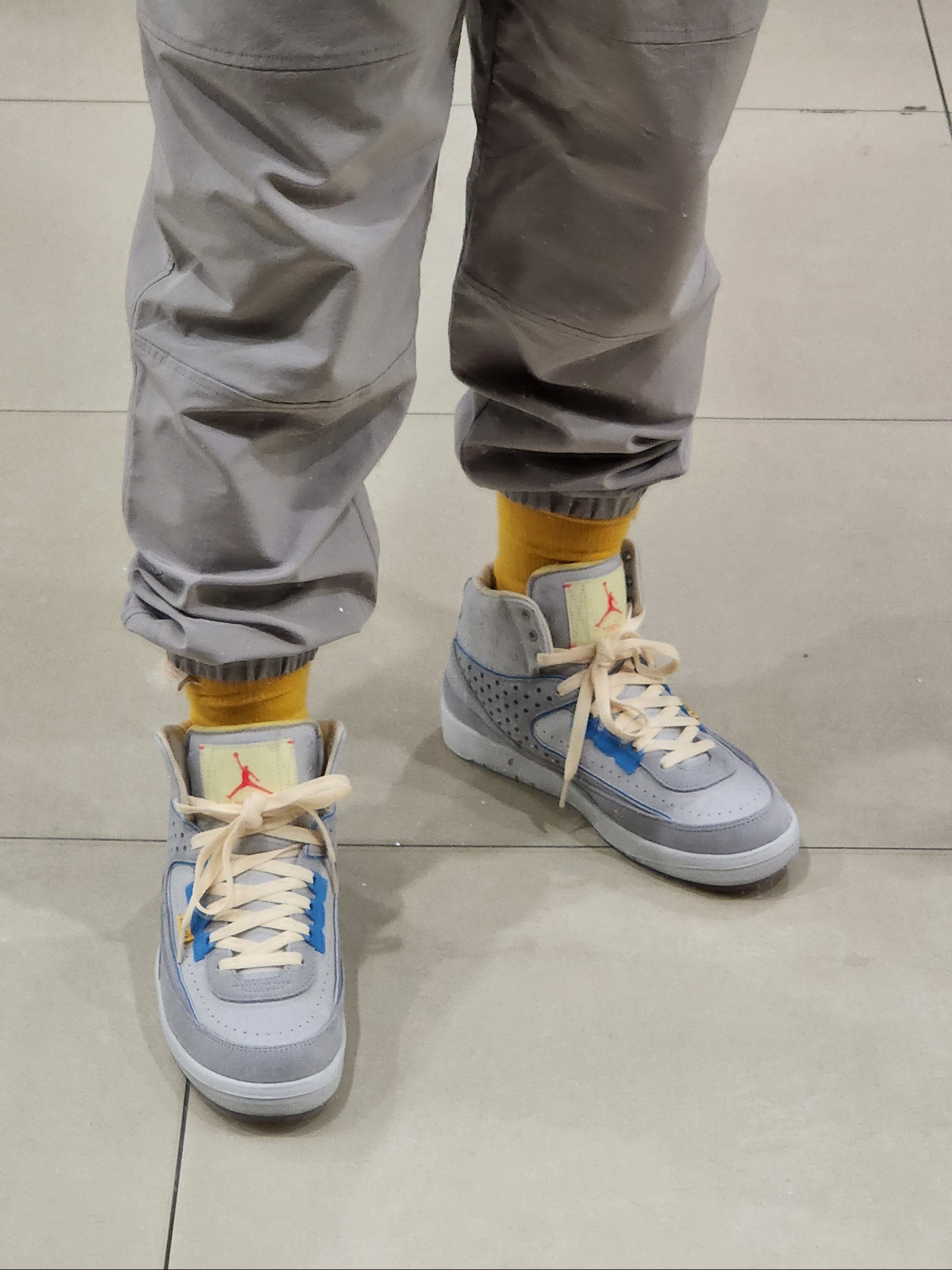 Jordan 2 x Union Retro SP Grey Fog 착용 스타일 - 3