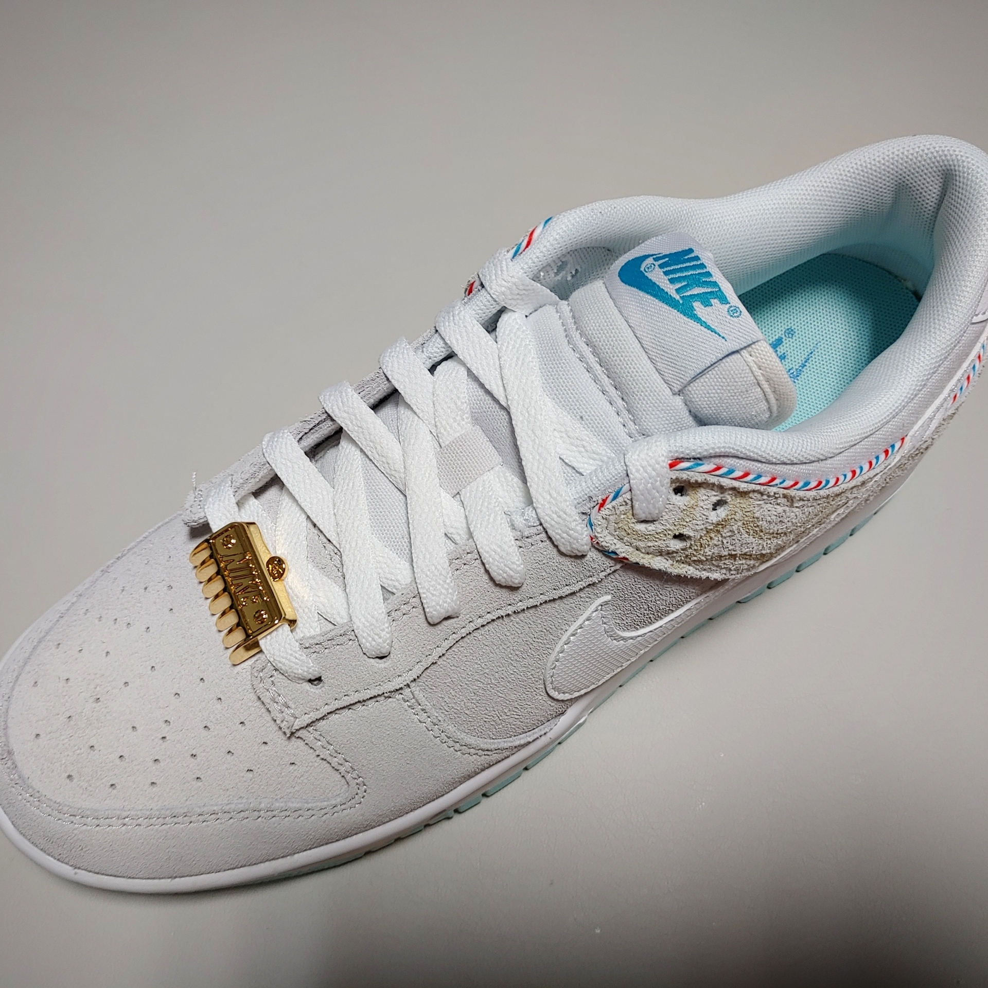Nike Dunk Low Retro SE Barber Shop Grey 착용 스타일 - 2