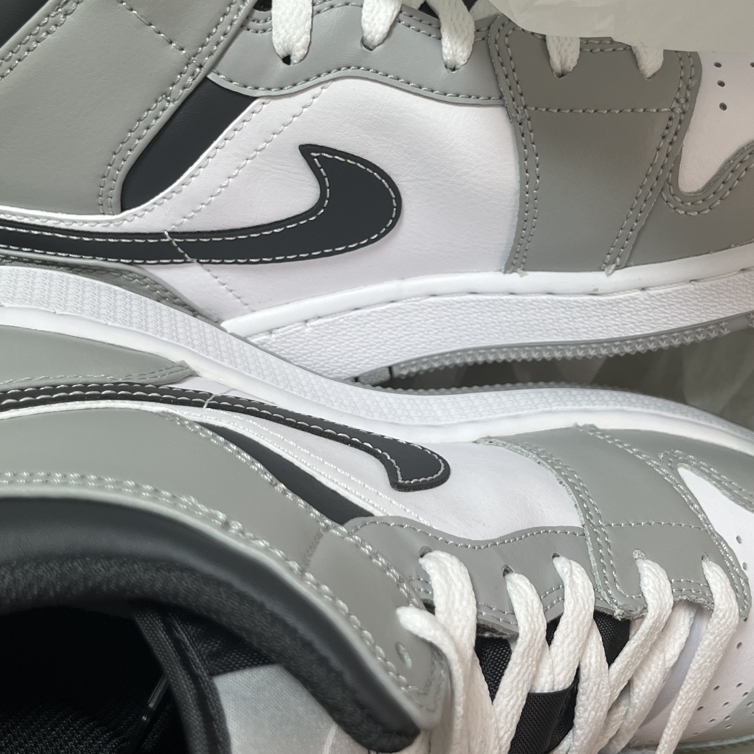 (GS) Jordan 1 Mid Light Smoke Grey Anthracite 착용 스타일