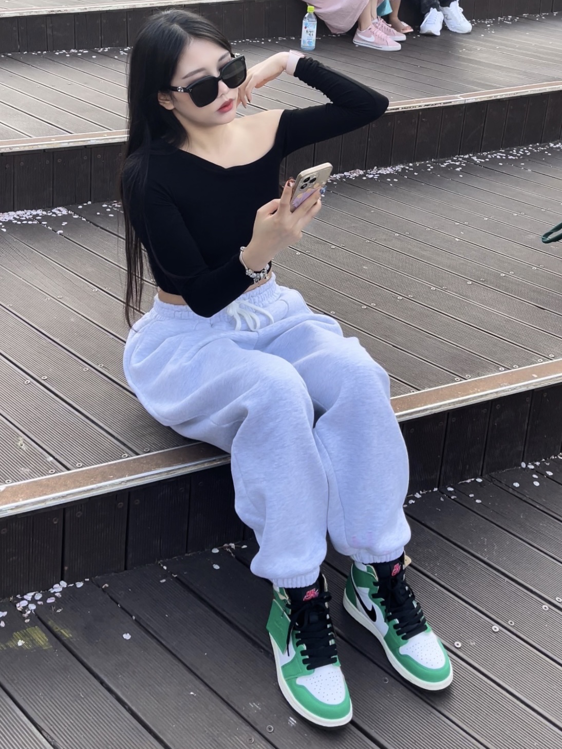 (W) Jordan 1 Retro High OG Lucky Green 착용 스타일