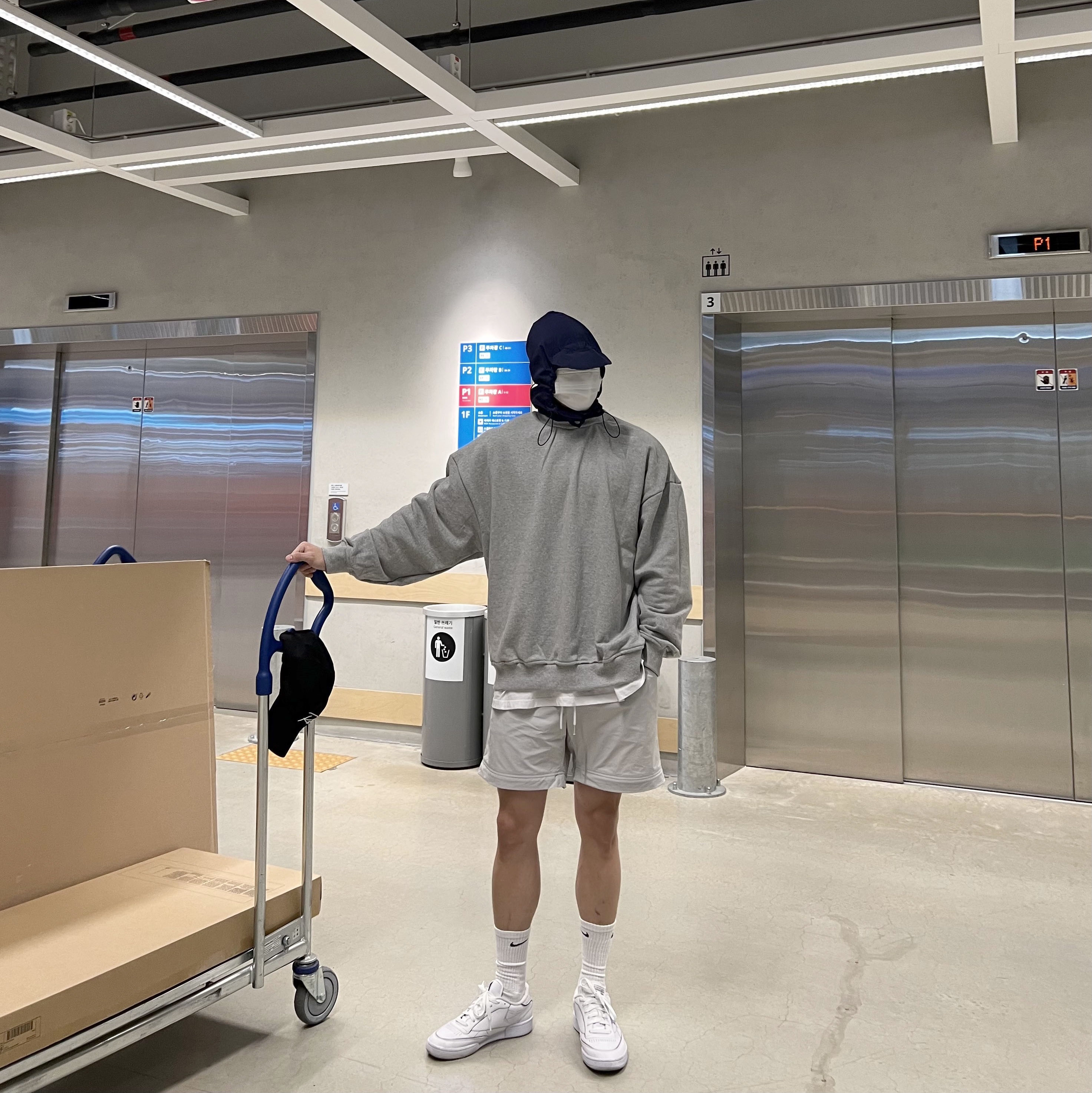 Reebok x Maison Margiela Club C TL White 착용 스타일 - 2