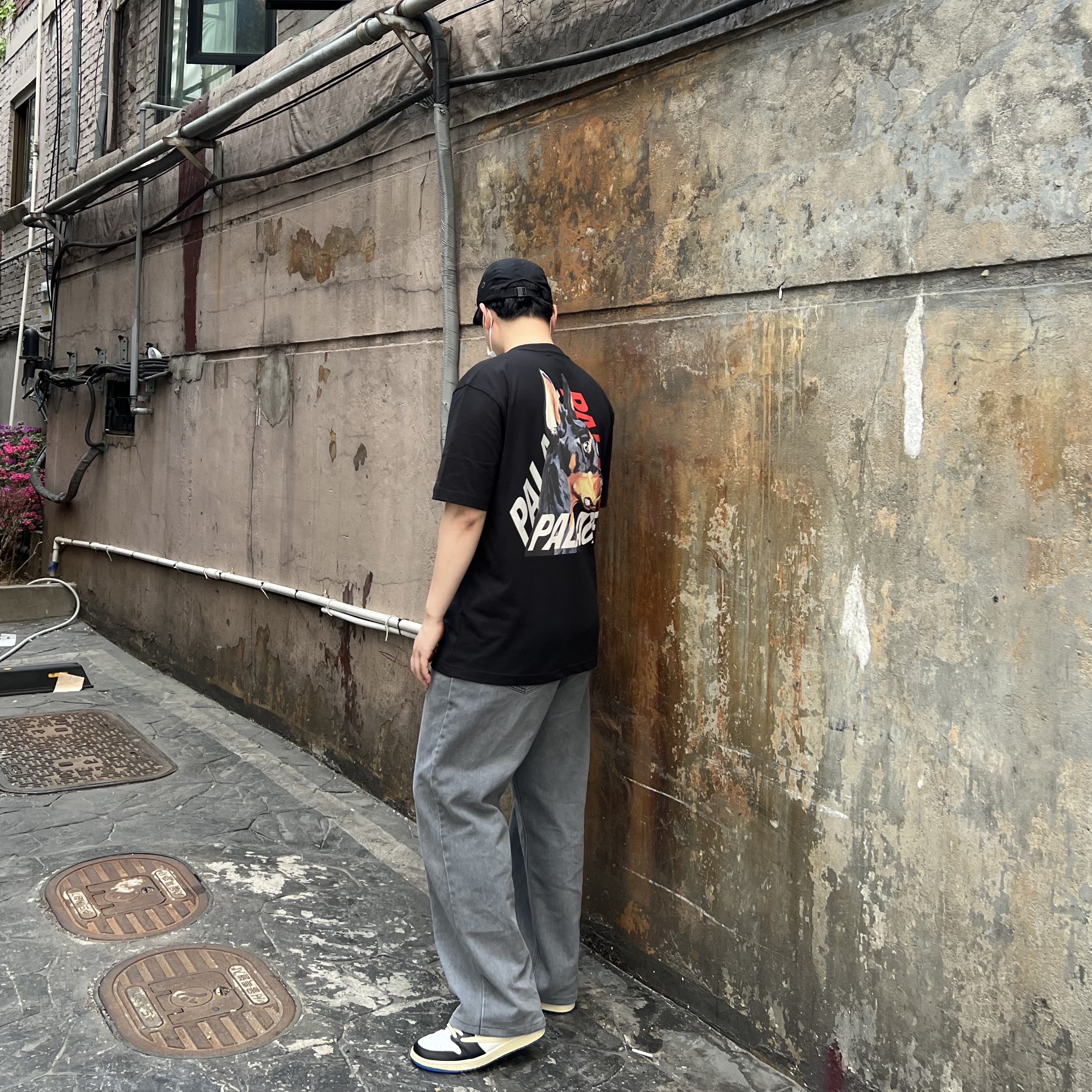 Palace P-3-K-9 T-Shirt Black - 22SS, Jordan 1 x Travis Scott x Fragment Retro Low OG SP Military Blue 착용 스타일