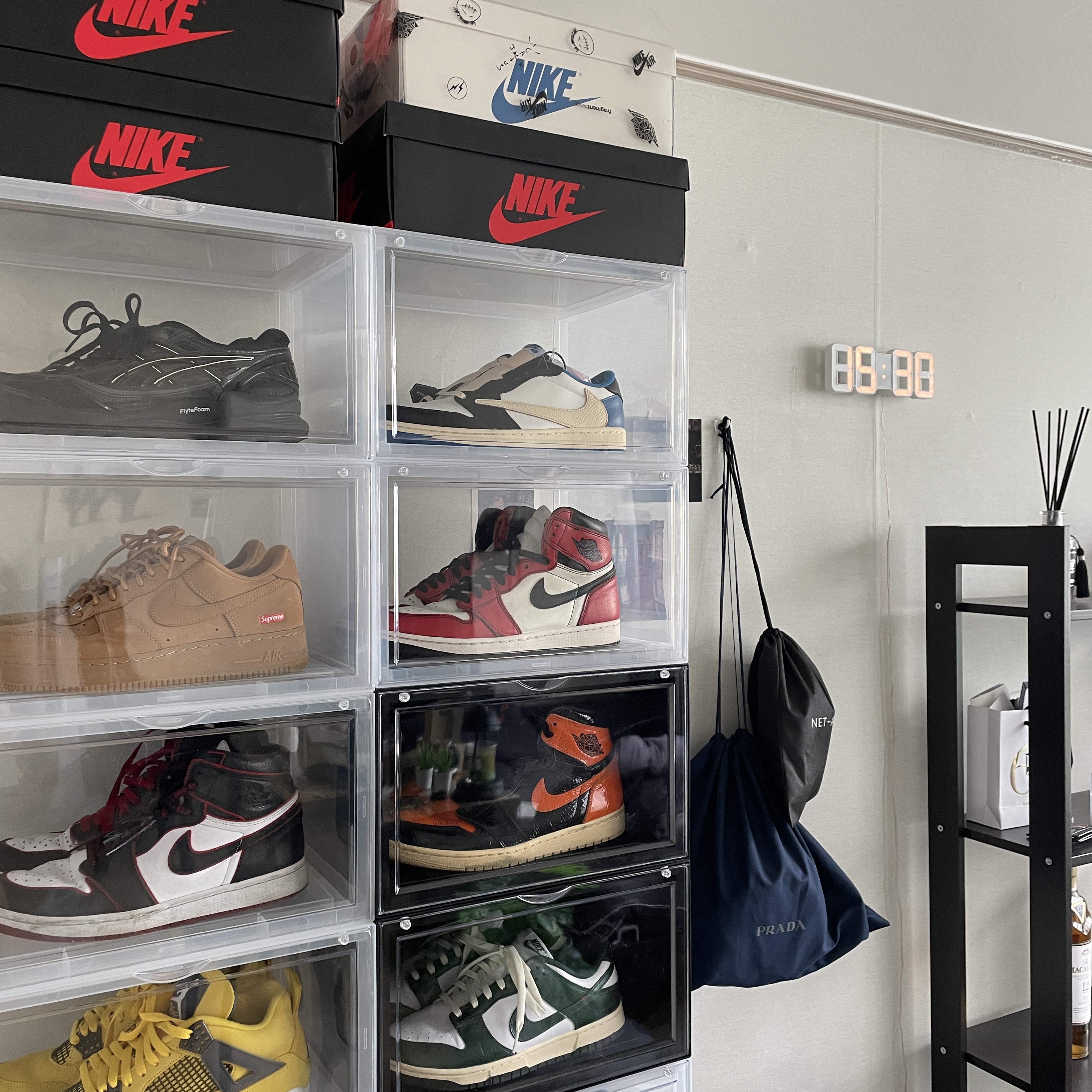 Jordan 1 x Travis Scott x Fragment Retro Low OG SP Military Blue, Jordan 1 Retro High OG Defiant SB LA to Chicago 착용 스타일 - 3