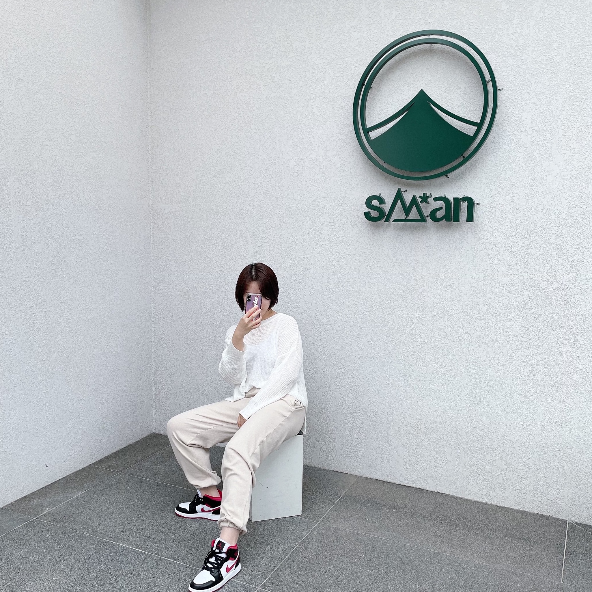 (GS) Jordan 1 Mid Gym Red Black White 착용 스타일