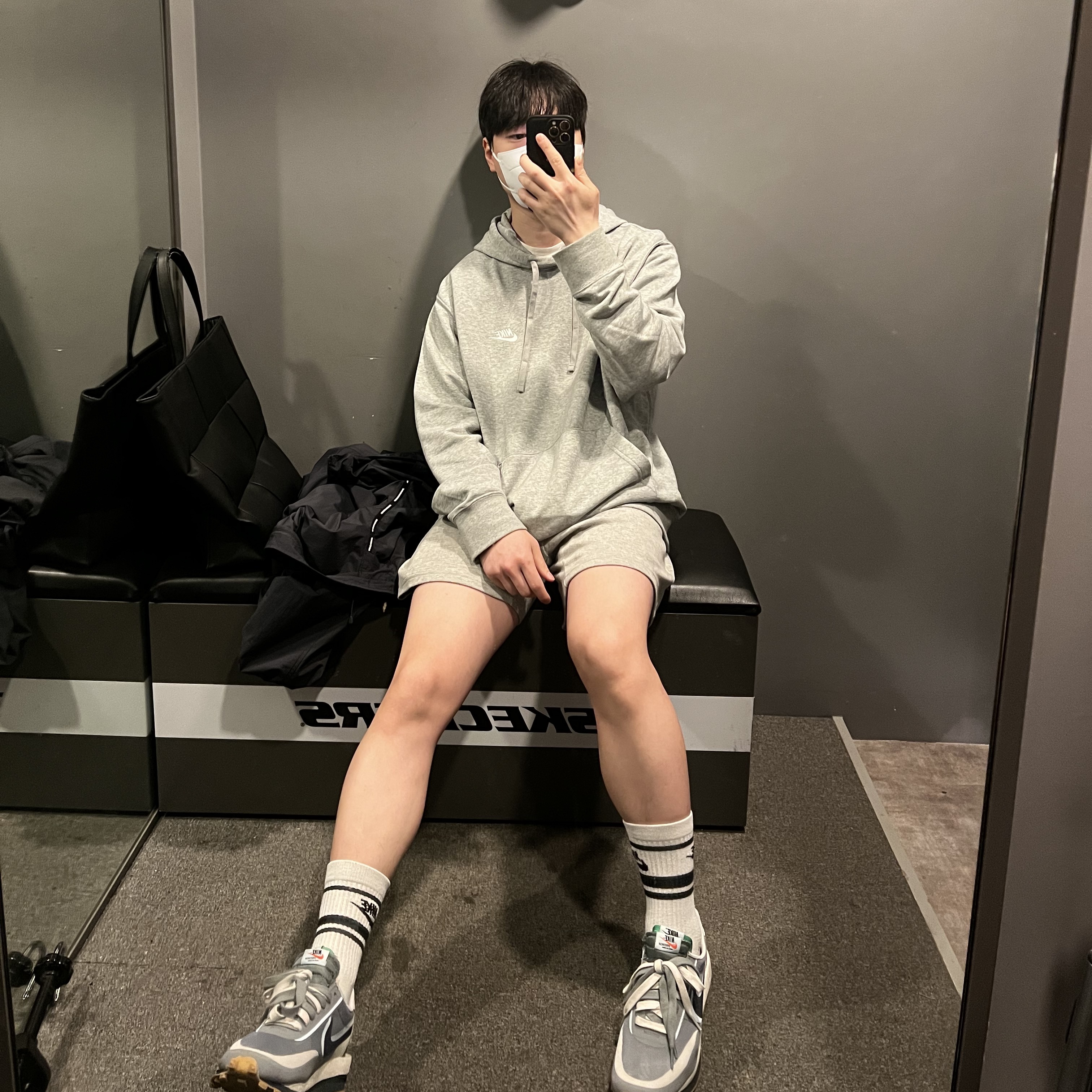 Nike x Sacai x Clot LDWaffle Cool Grey 착용 스타일
