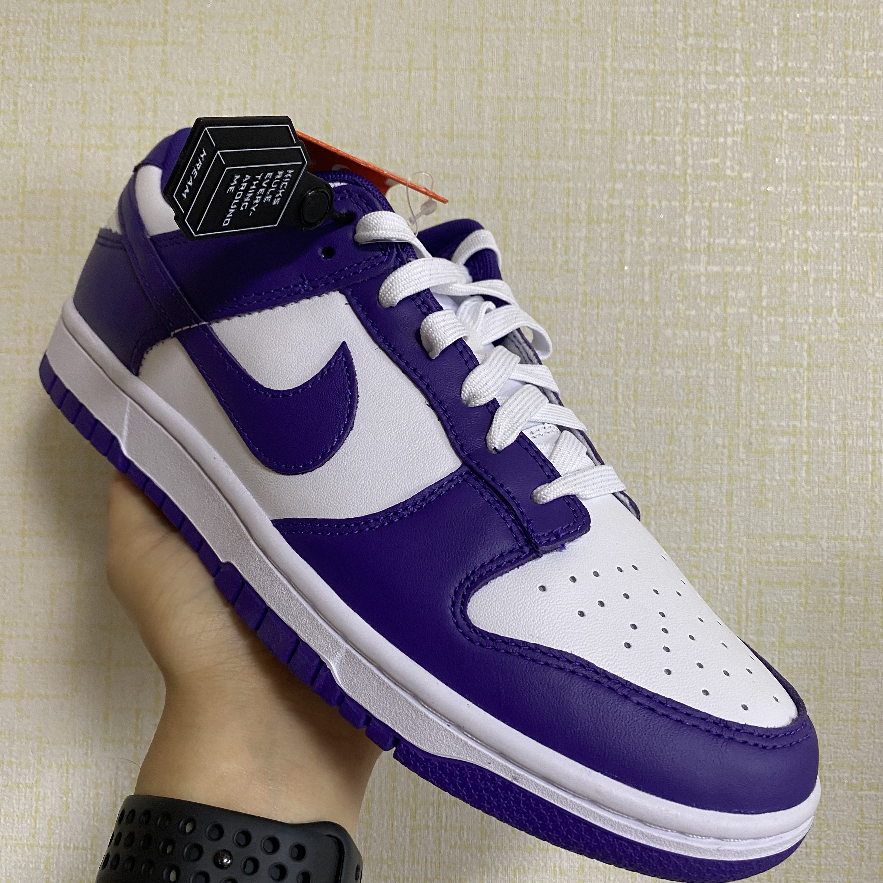Nike Dunk Low Retro Championship Court Purple 착용 스타일 - 2