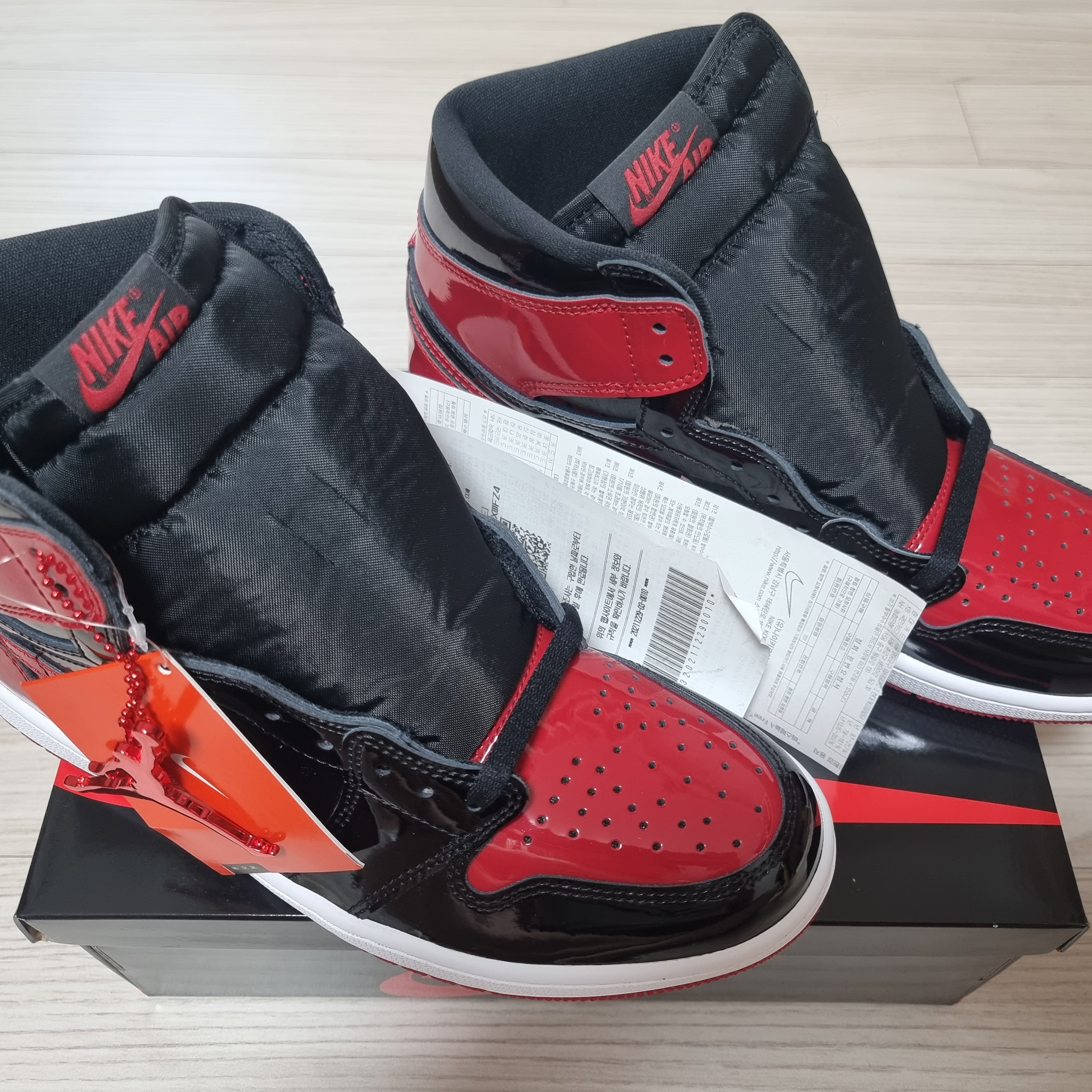Jordan 1 Retro High OG Patent Bred 착용 스타일