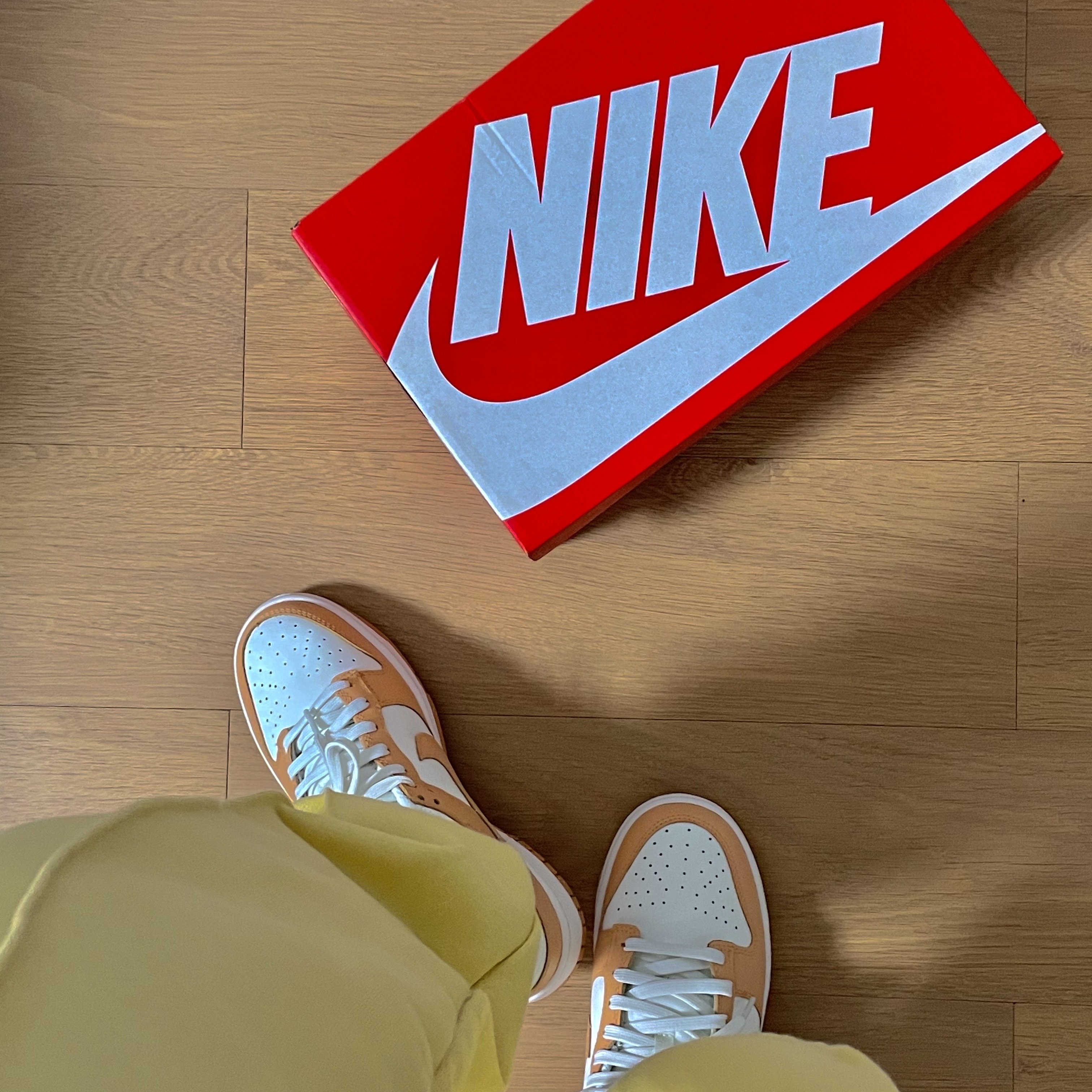 (W) Nike Dunk Low Harvest Moon 착용 스타일