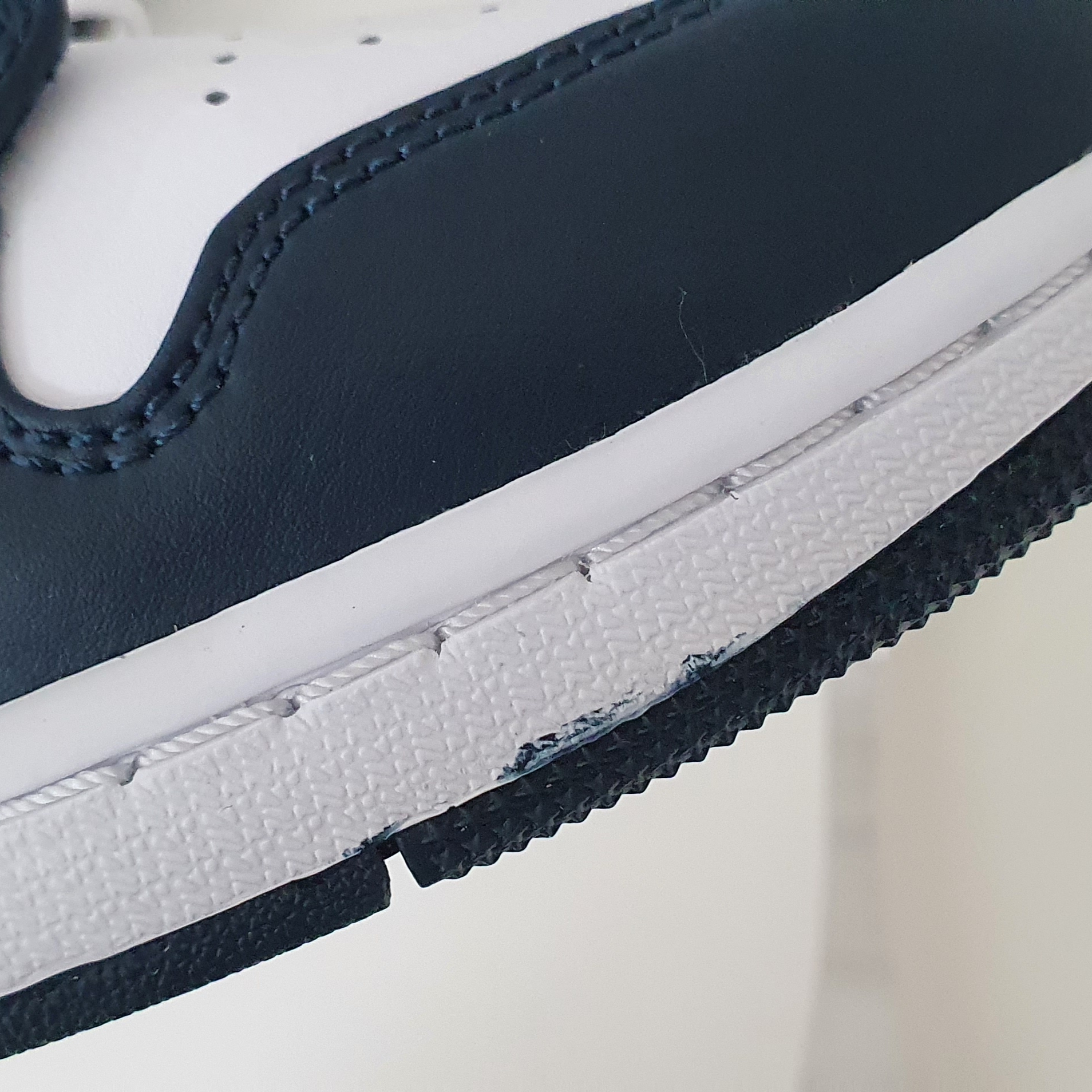 Jordan 1 Mid Dark Teal 착용 스타일