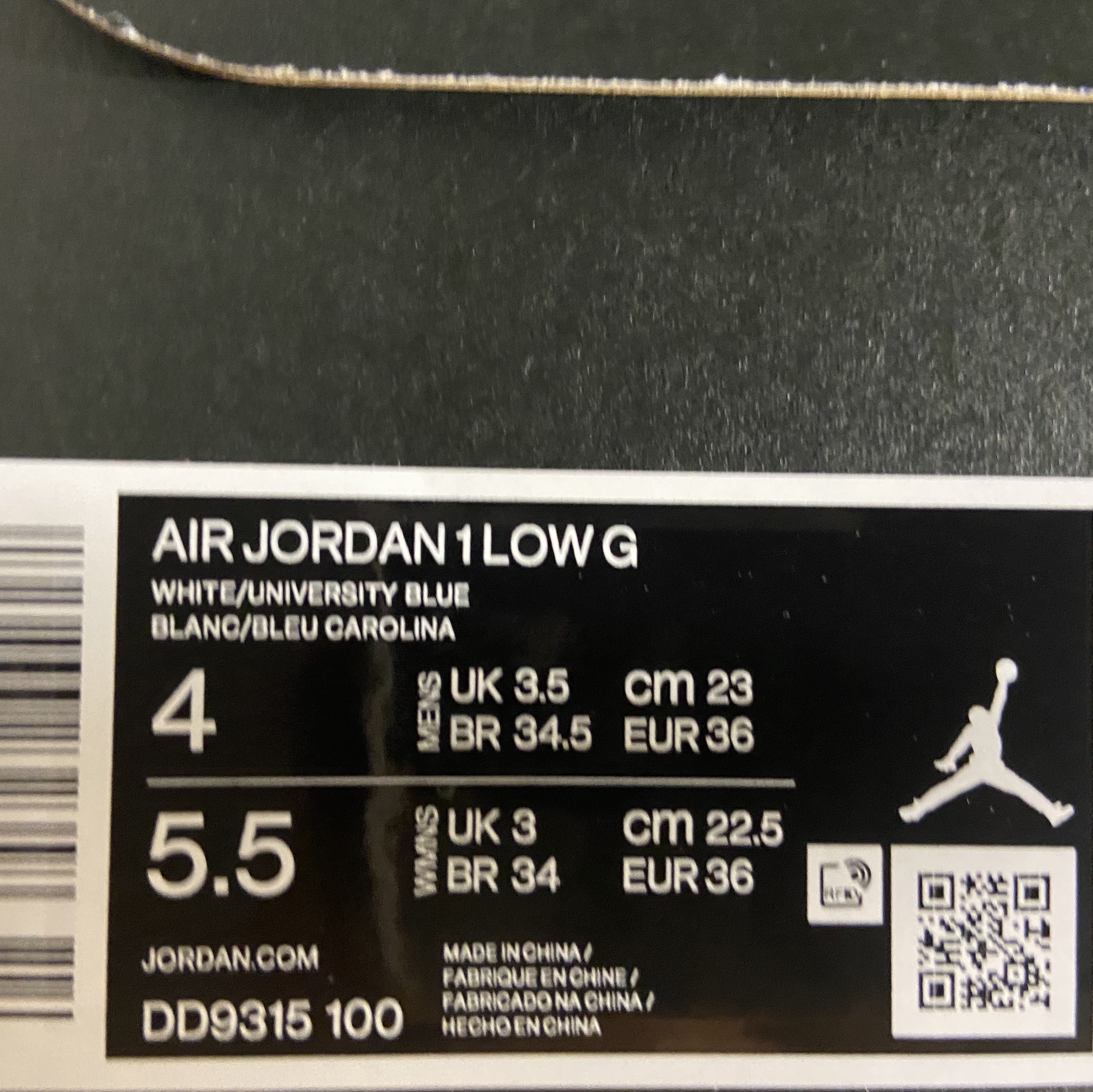 Jordan 1 Low Golf White and University Blue 착용 스타일 - 5