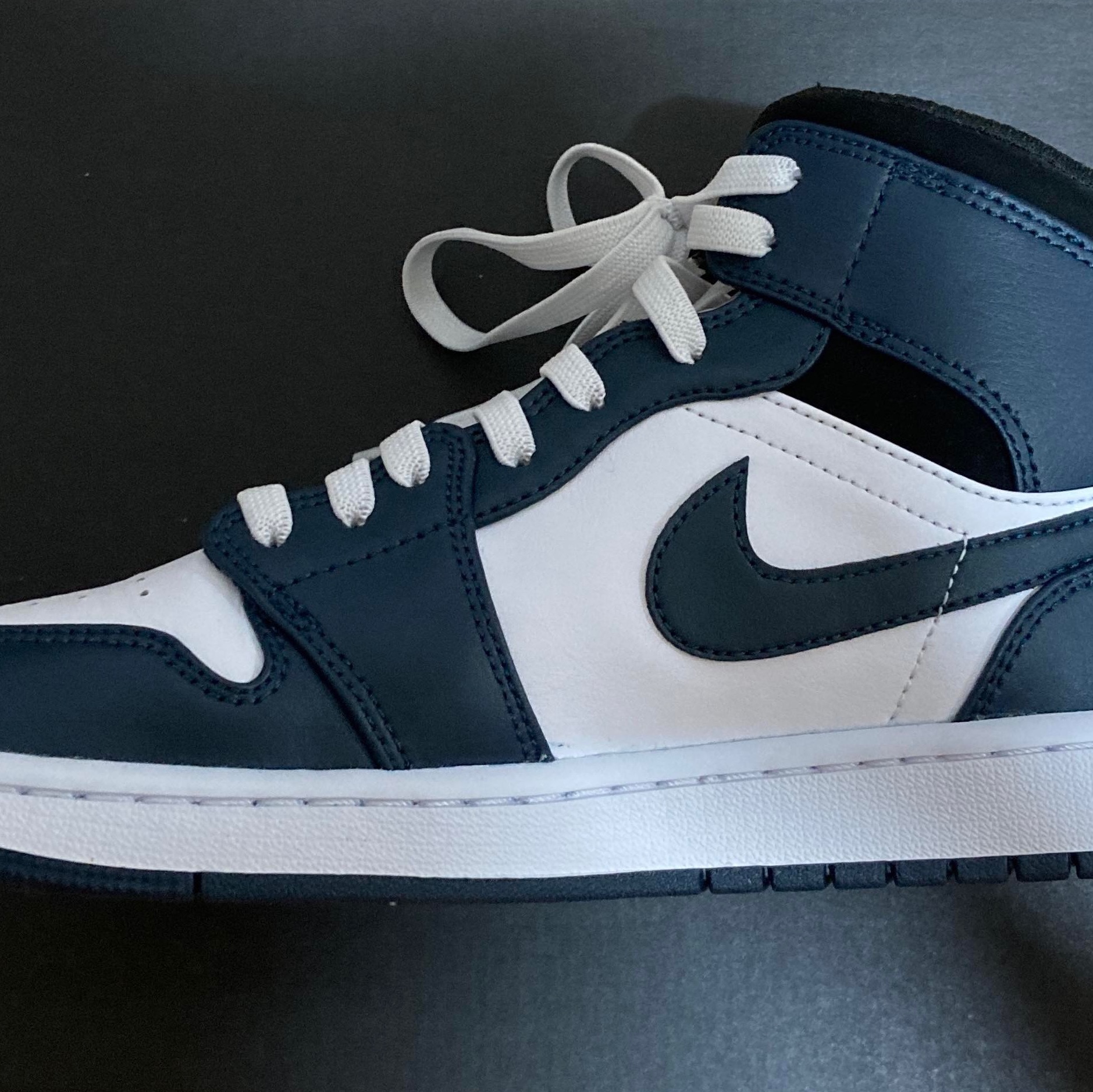 Jordan 1 Mid Dark Teal 착용 스타일 - 3