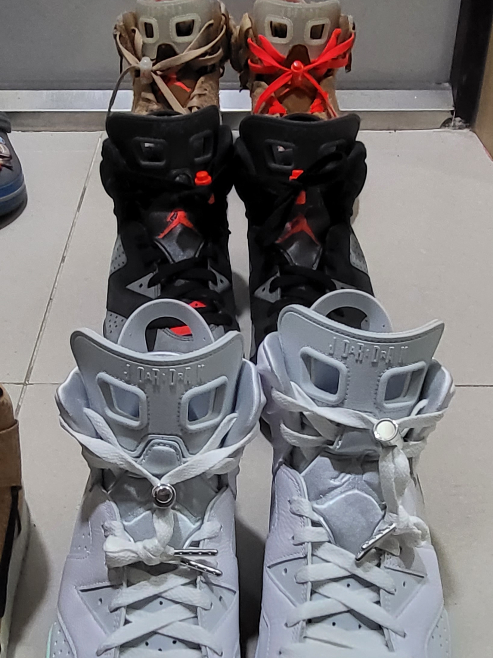Jordan 6 x Travis Scott Retro SP British Khaki, (W) Jordan 6 Retro Mint Foam 착용 스타일