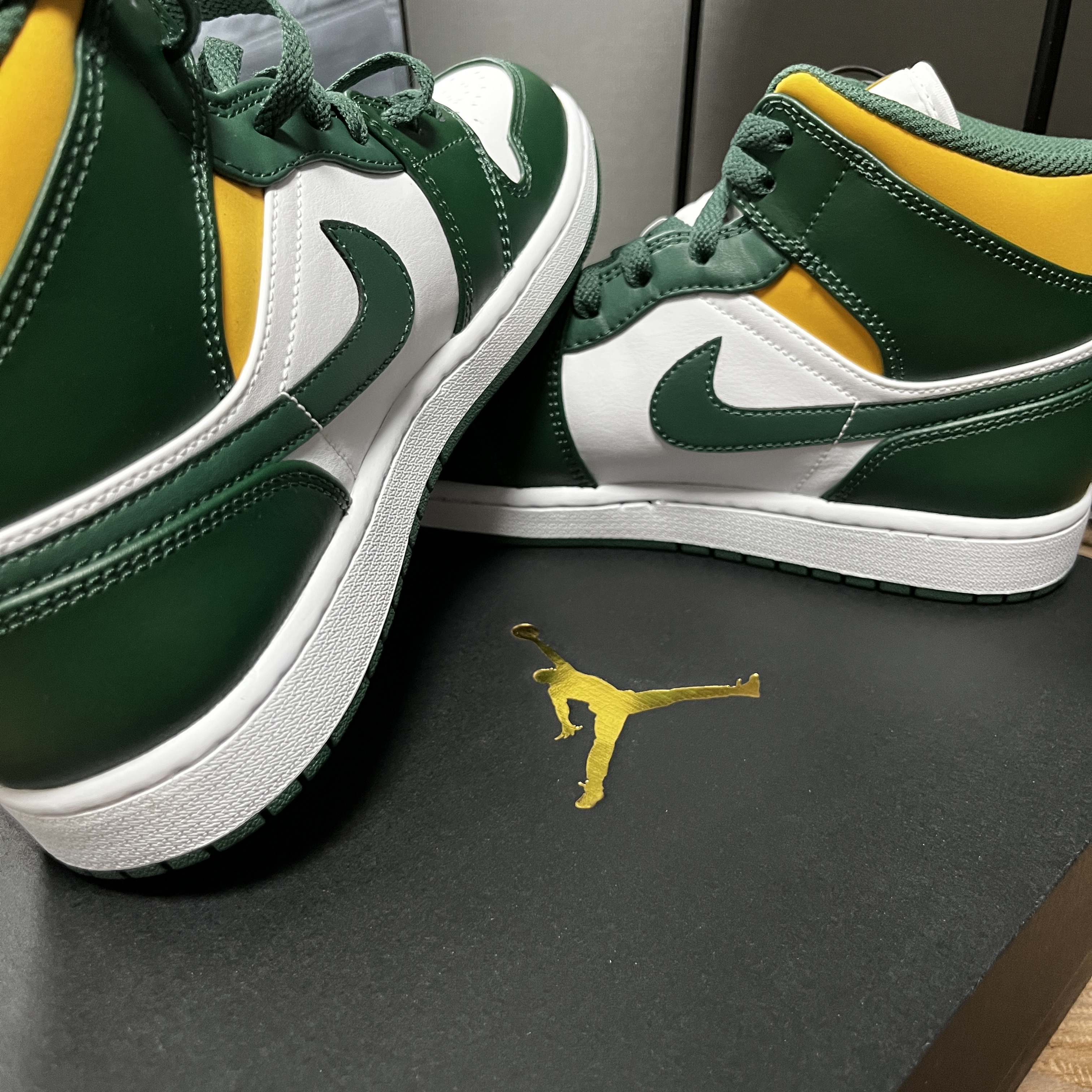 Jordan 1 Mid Sonics 2021 착용 스타일 - 2