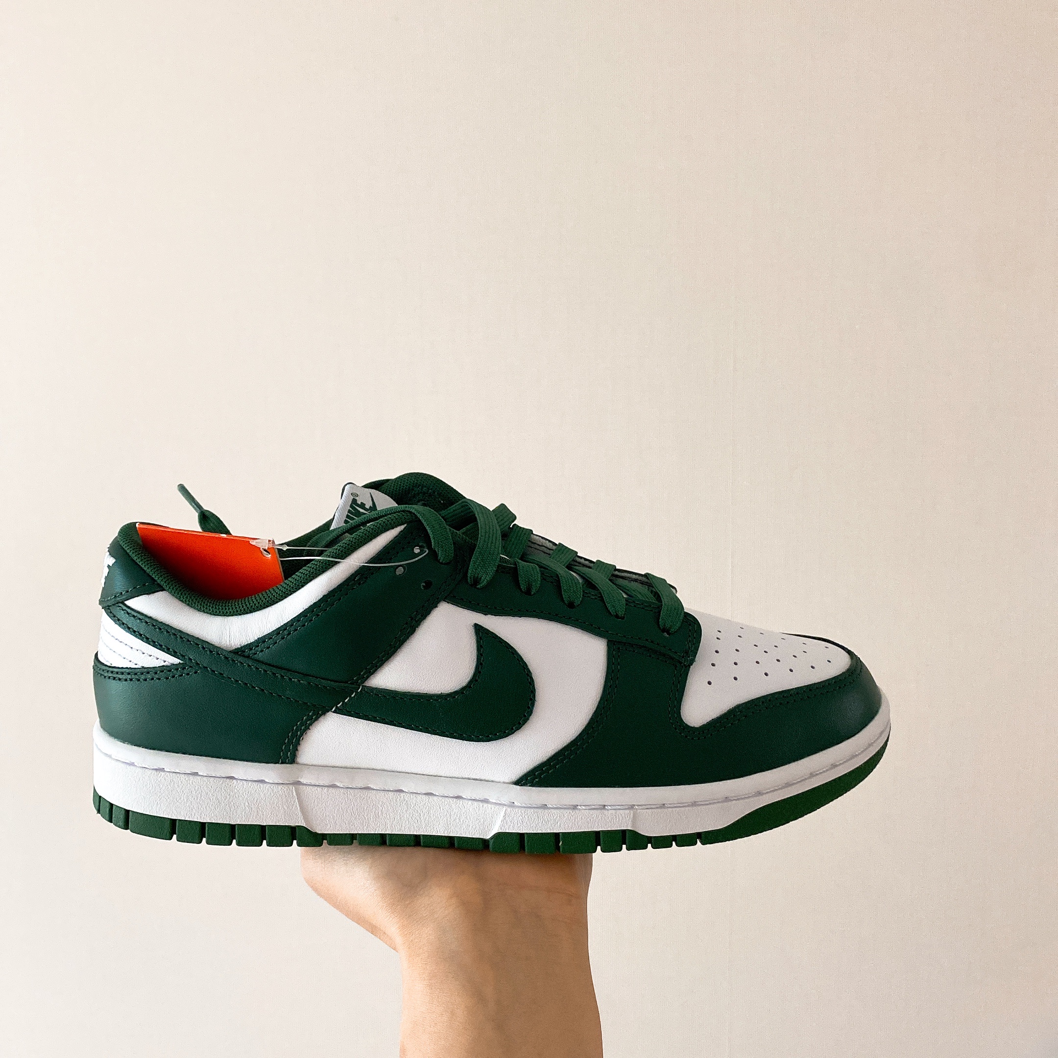 Nike Dunk Low Retro Varsity Green 착용 스타일 - 4