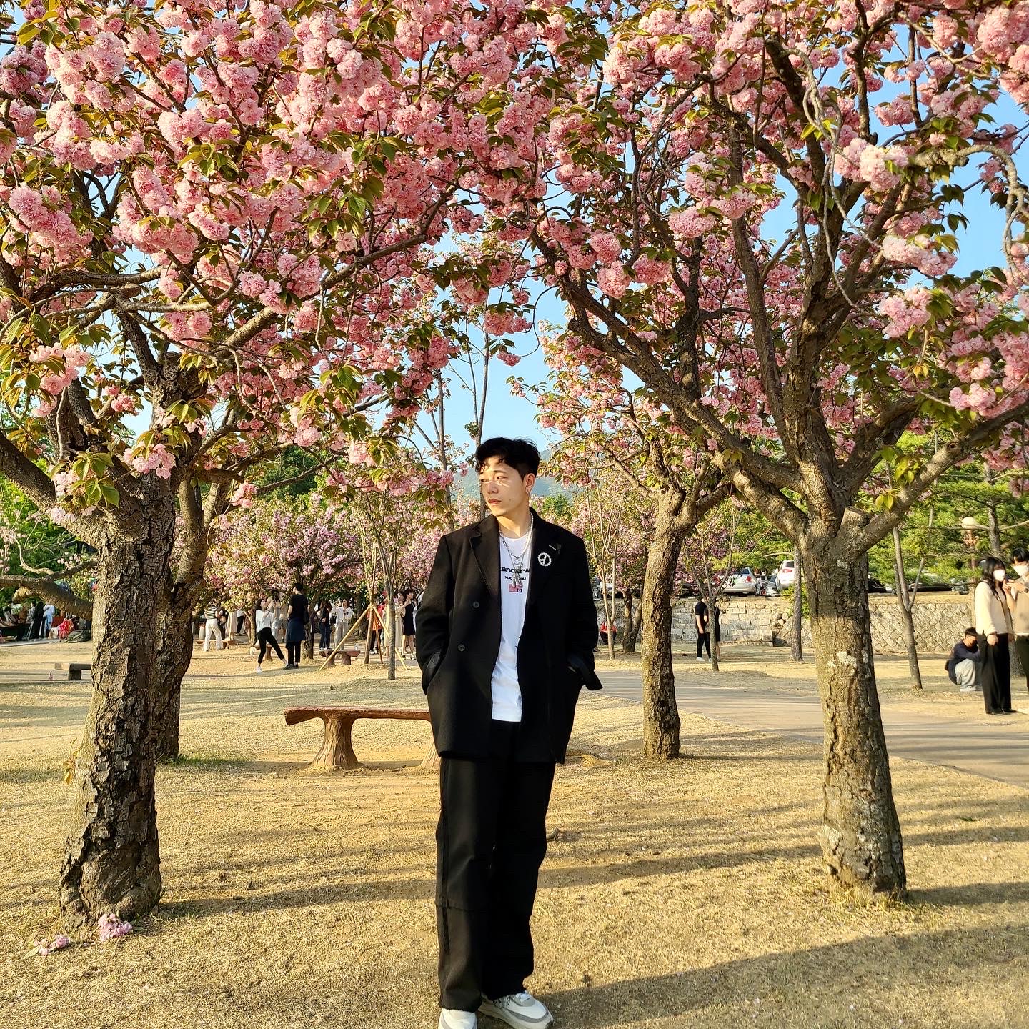 Nike x Sacai LDWaffle Summit White 착용 스타일 - 1