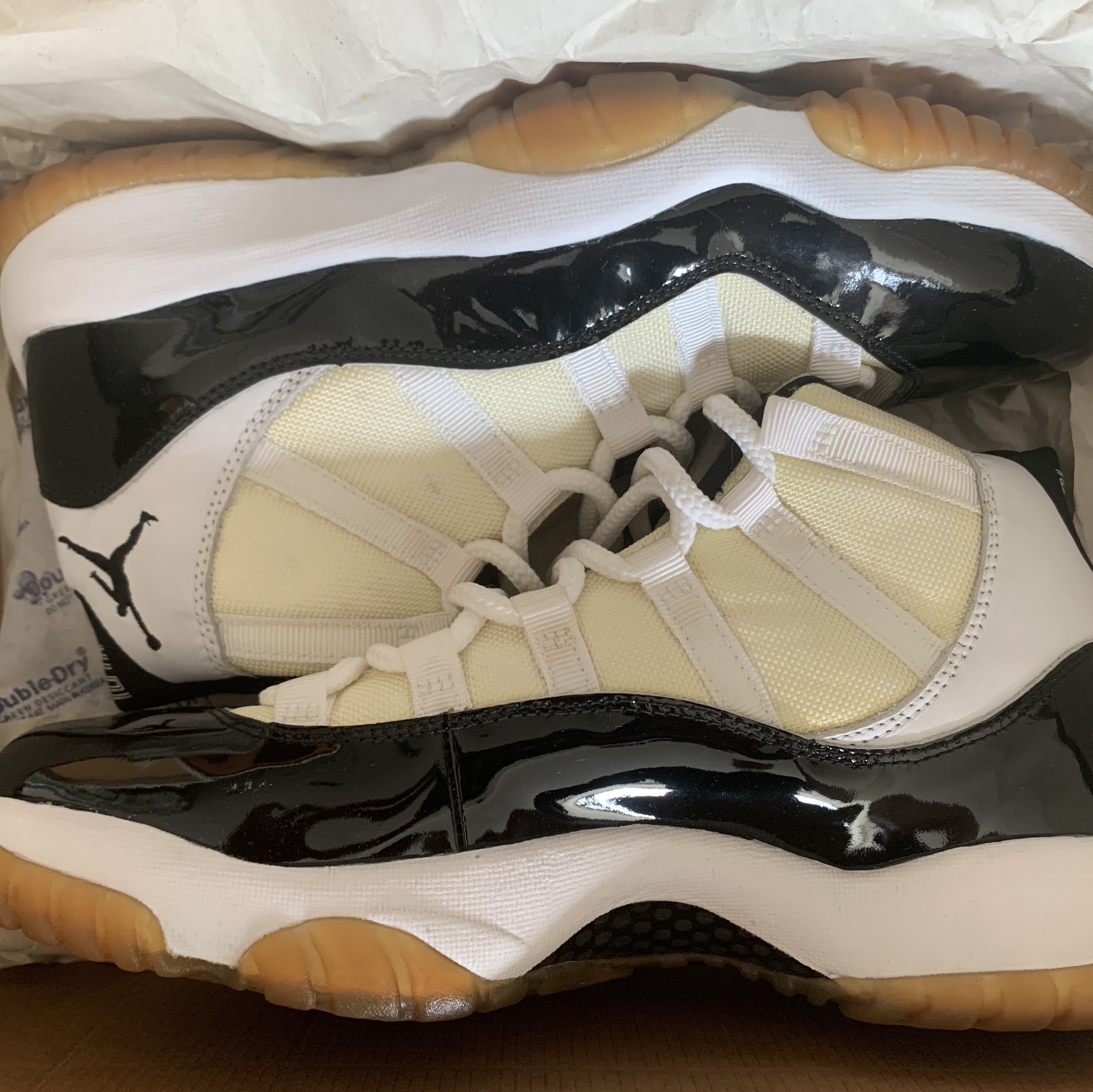 Jordan 11 Retro Concord 2000 착용 스타일 - 4