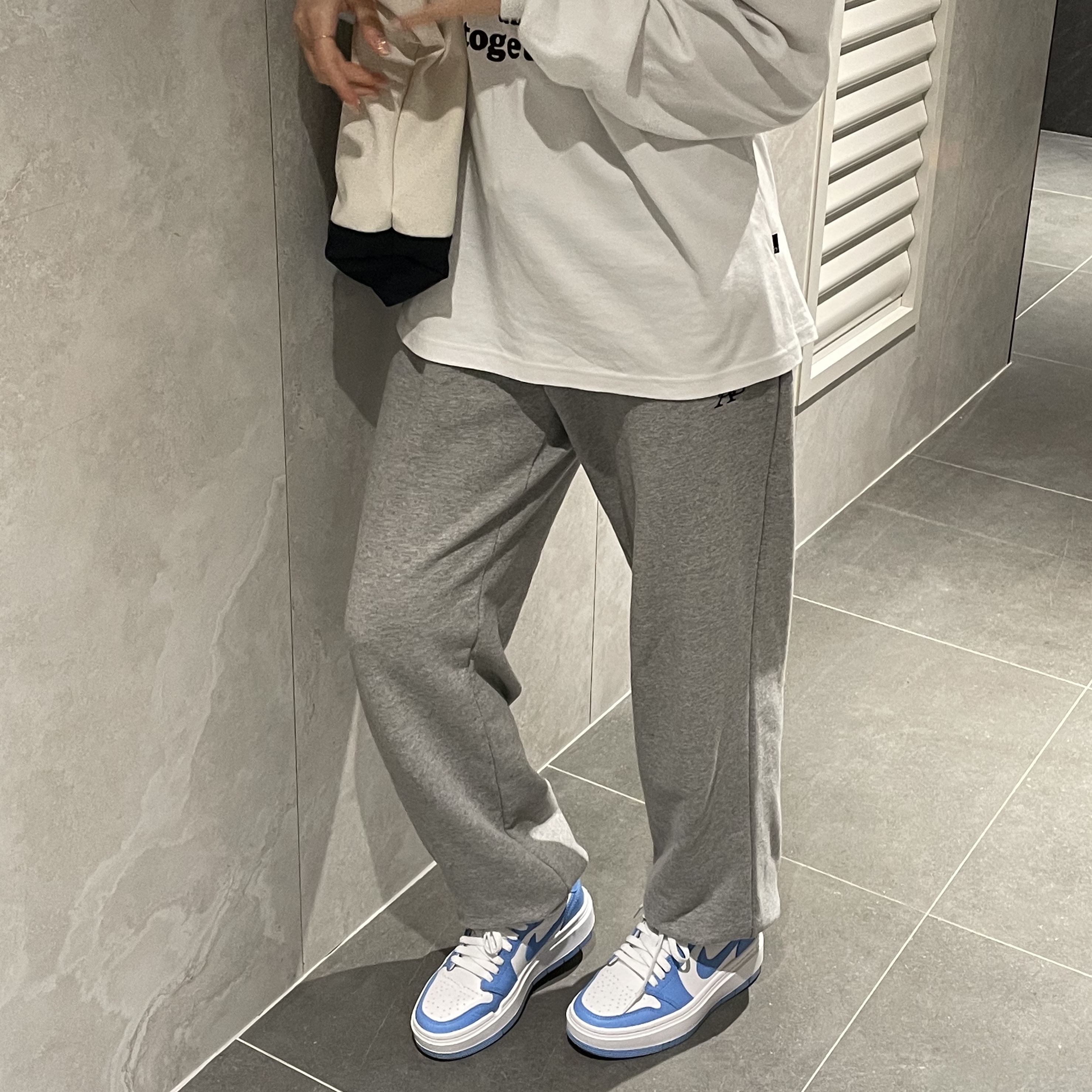(W) Jordan 1 Elevate Low SE University Blue 착용 스타일