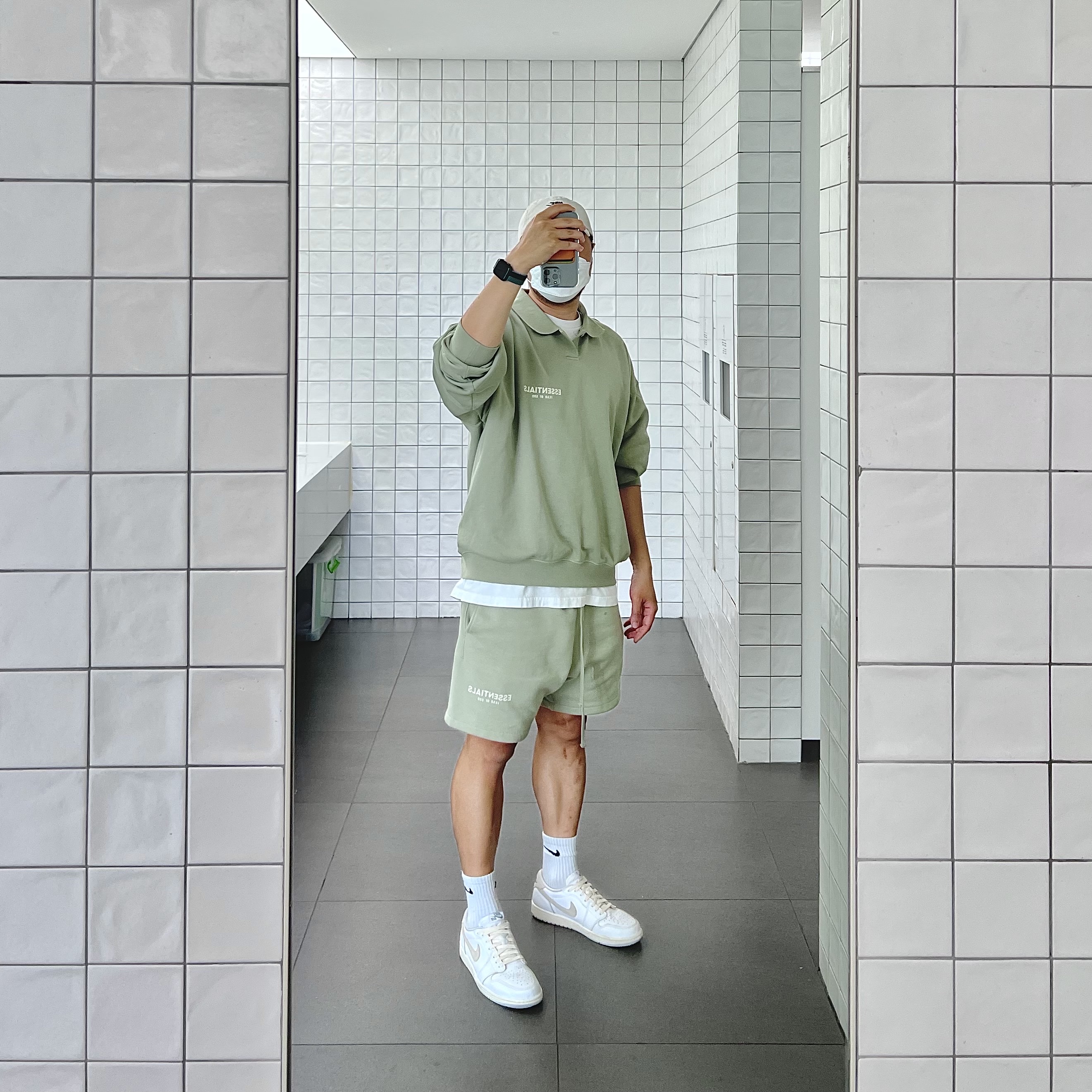 Essentials Shorts Seafoam - 22SS, Essentials Knit Long Sleeve Polo Seafoam - 22SS 착용 스타일