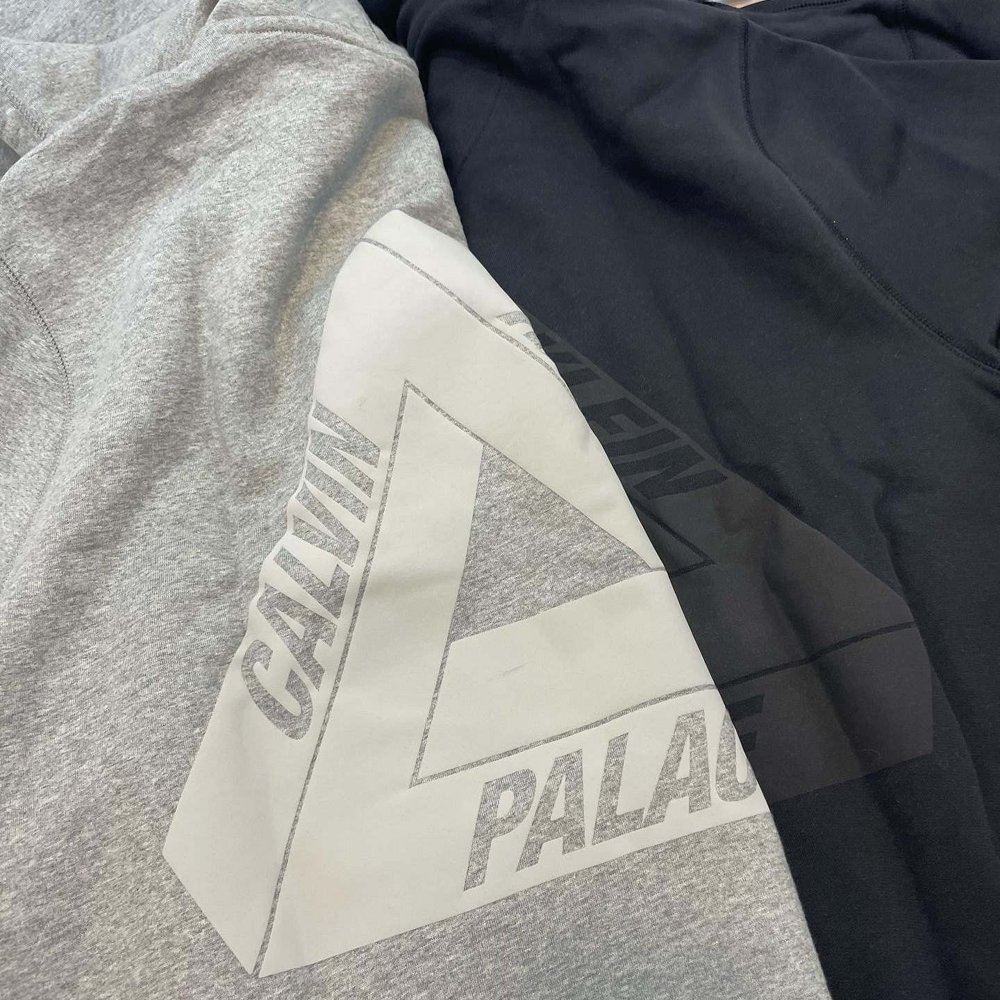 Palace x CK1 Tri-Ferg Hood Grey Marl - 22SS 착용 스타일