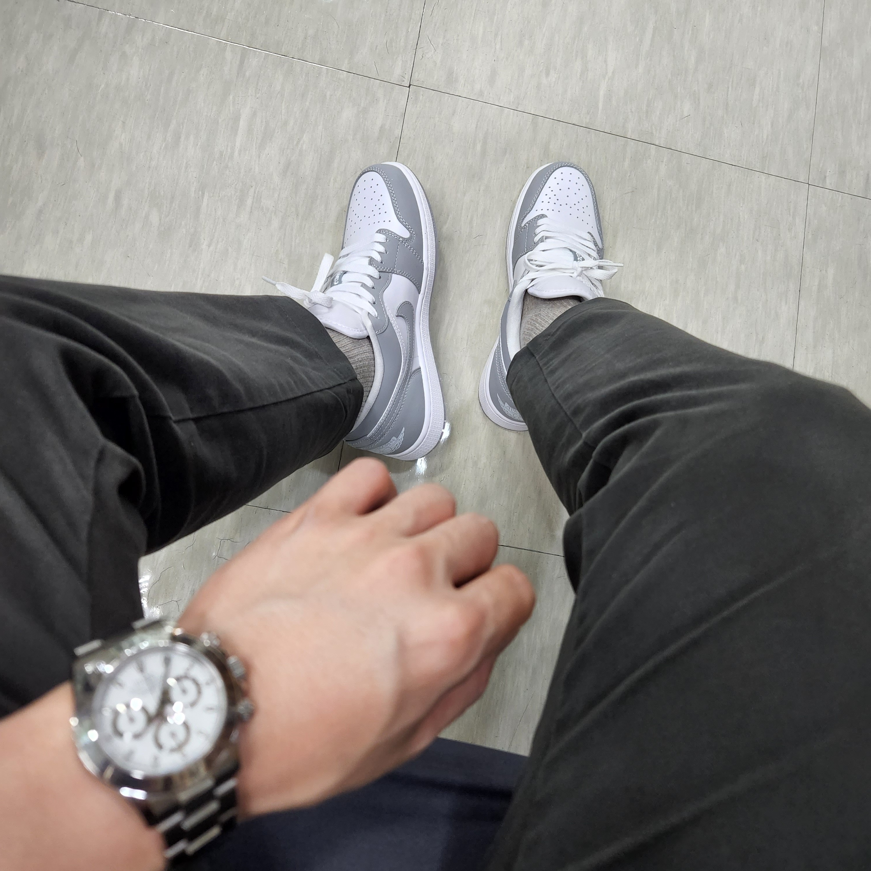(W) Jordan 1 Low White Wolf Grey 착용 스타일