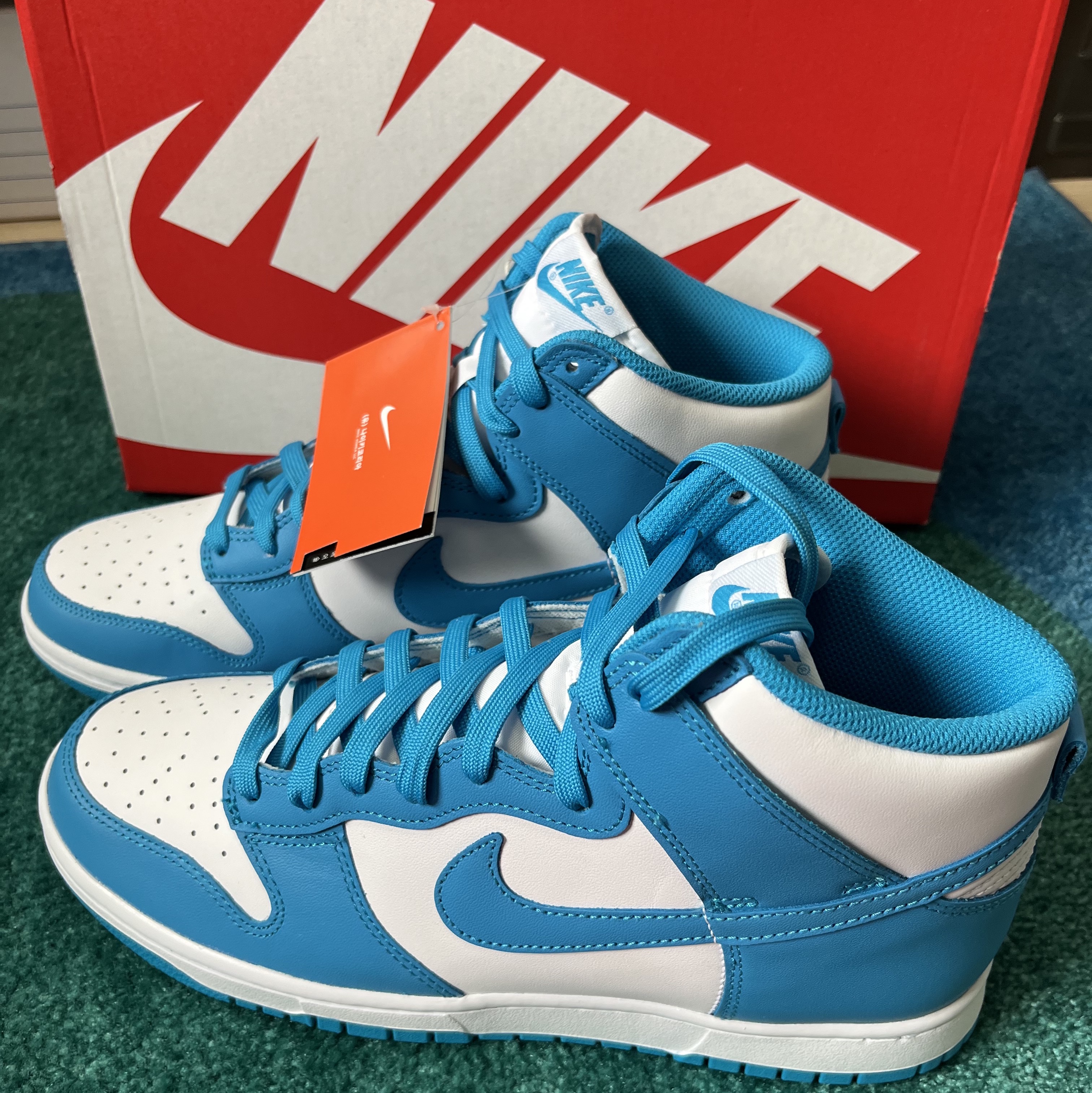 Nike Dunk High Retro Championship Blue 착용 스타일