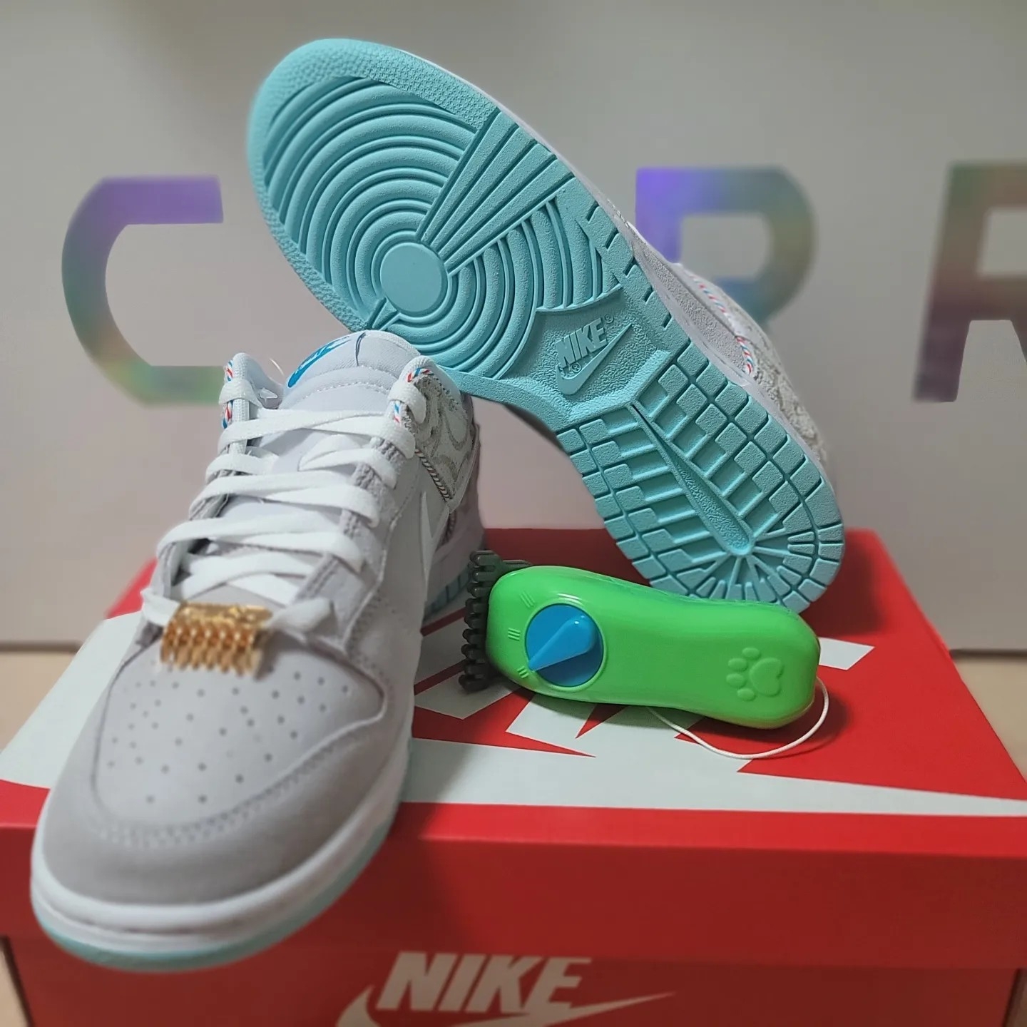 Nike Dunk Low Retro SE Barber Shop Grey 착용 스타일 - 5