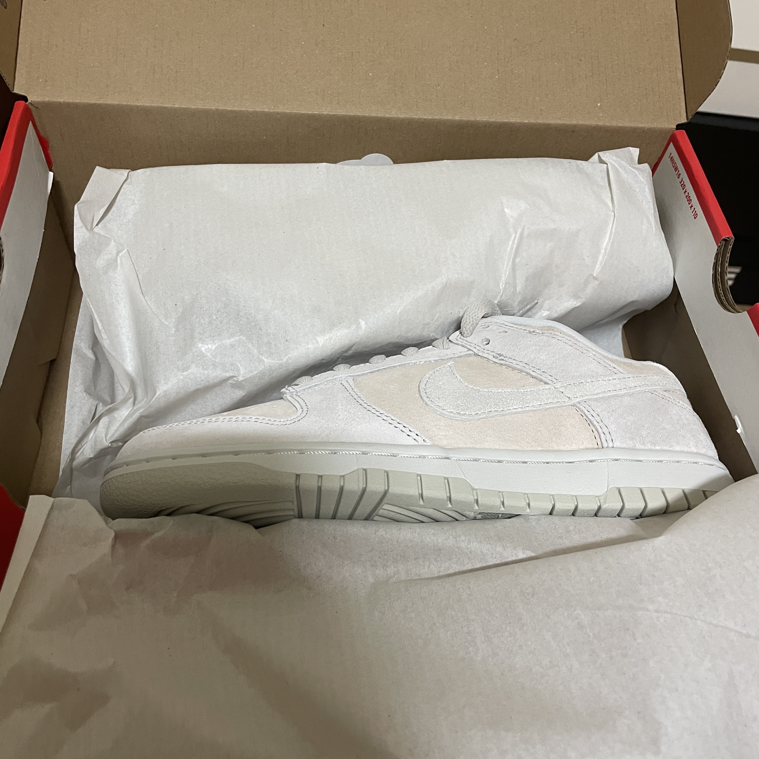 Nike Dunk Low Retro PRM Vast Grey 착용 스타일 - 1