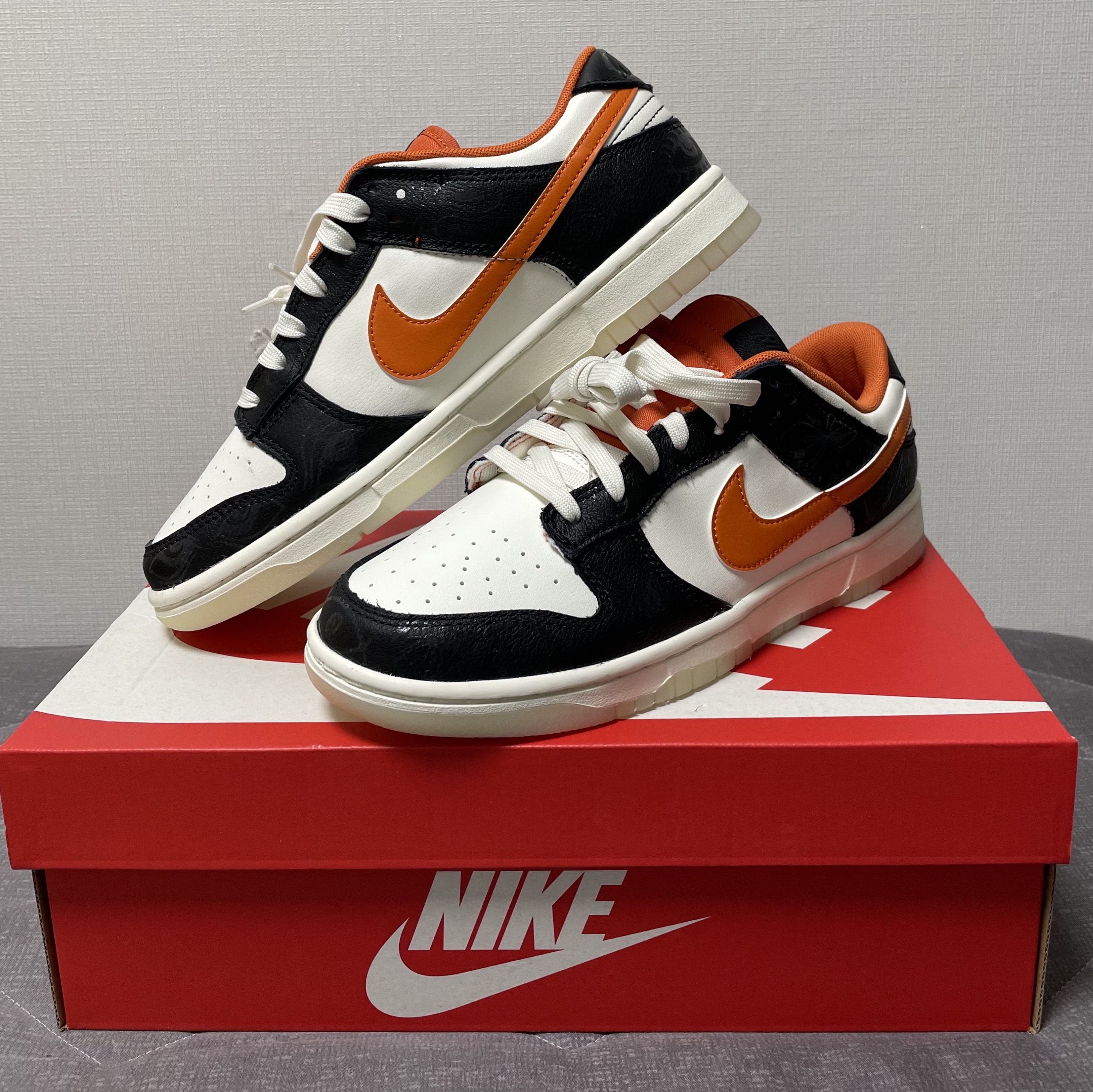 Nike Dunk Low Retro PRM Halloween 착용 스타일