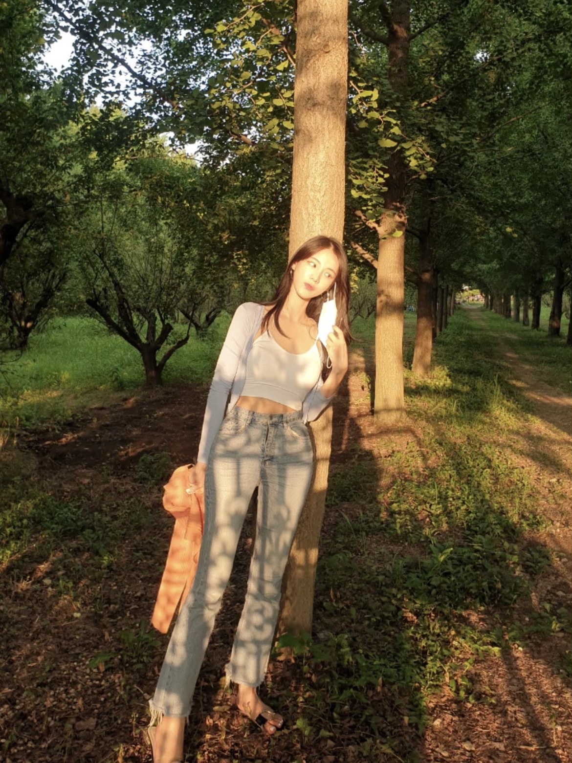insta: hailey_hk 맞팔님의 스타일