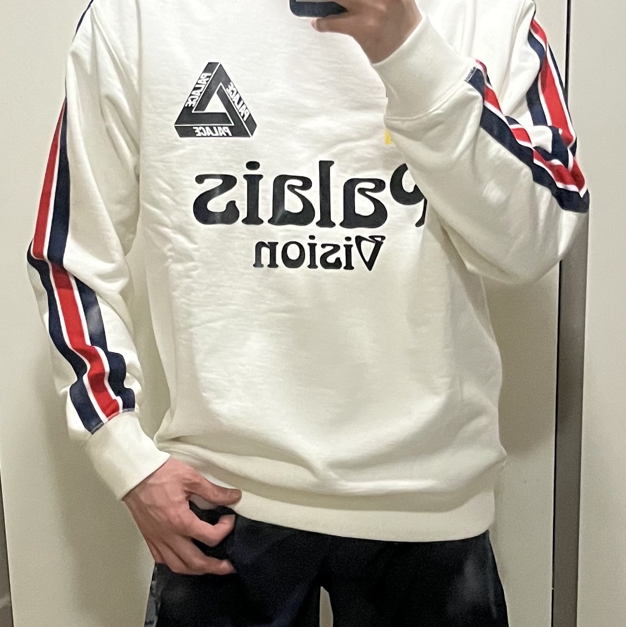 Palace Flag Stripe Crew White - 22SS 착용 스타일 - 1