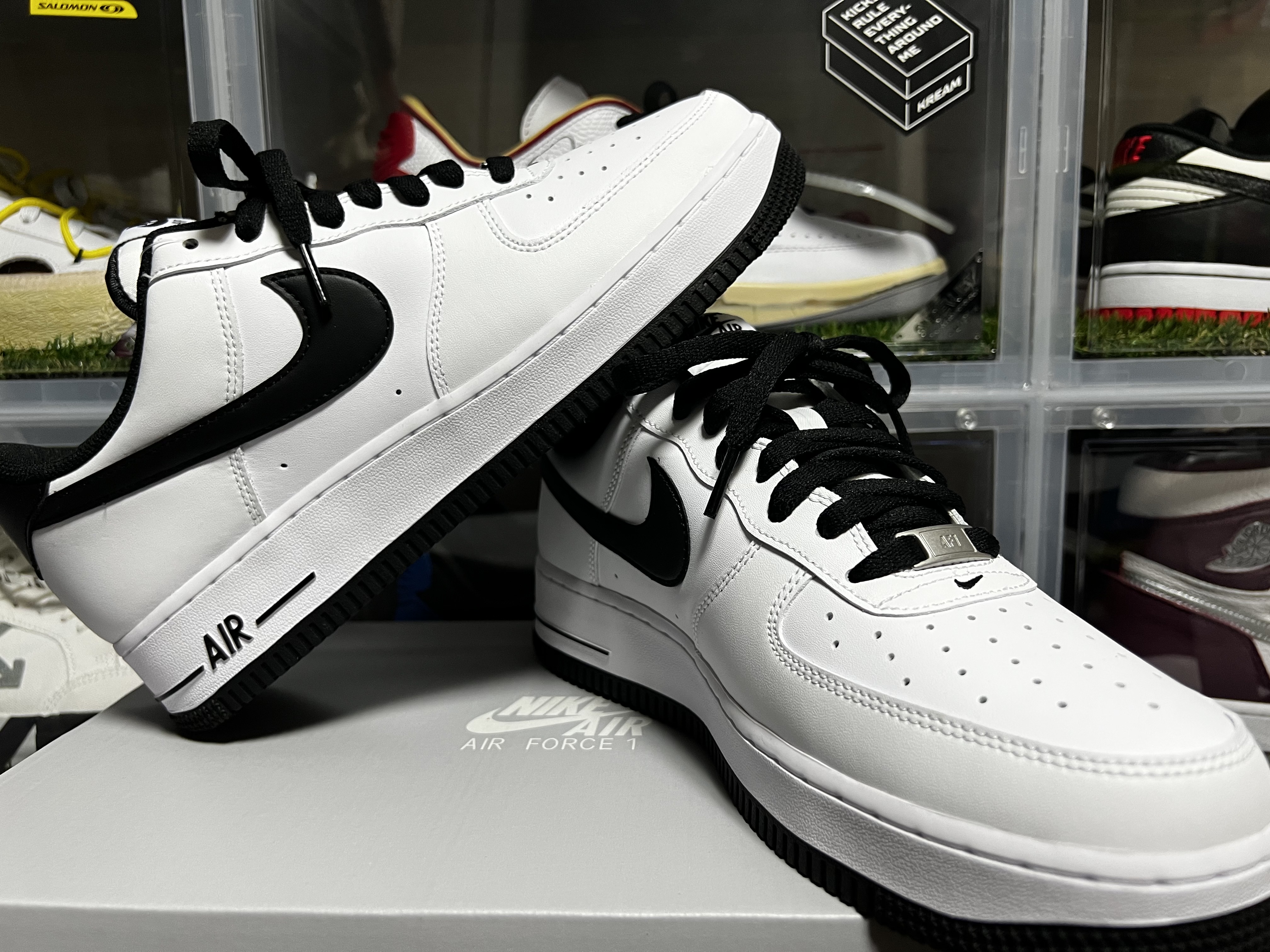 Nike Air Force 1 '07 White Black 착용 스타일 - 3