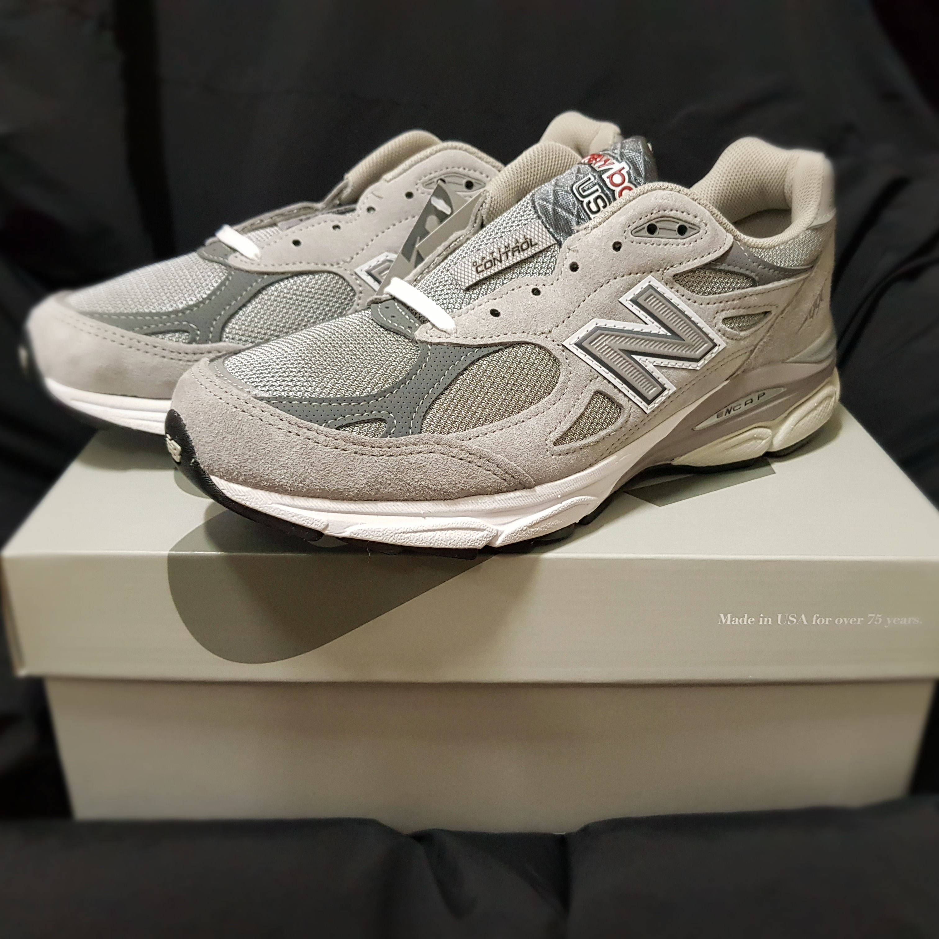 New Balance 990v3 Made in USA Grey - D Standard 착용 스타일