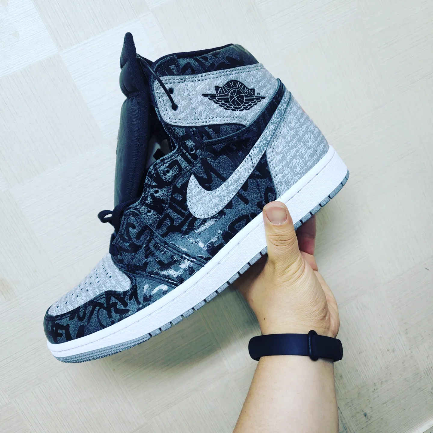 Jordan 1 Retro High OG Rebellionaire 착용 스타일