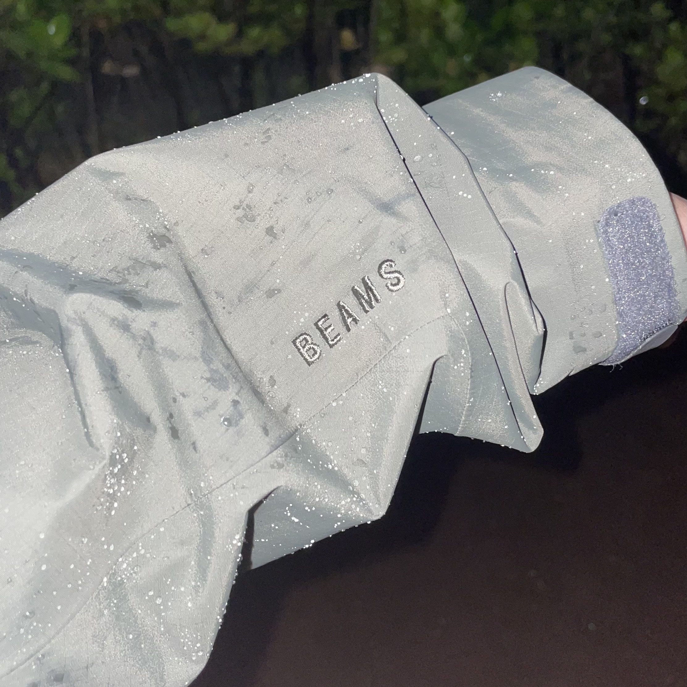 Arc'teryx x Beams Zeta SL Jacket Grey 착용 스타일