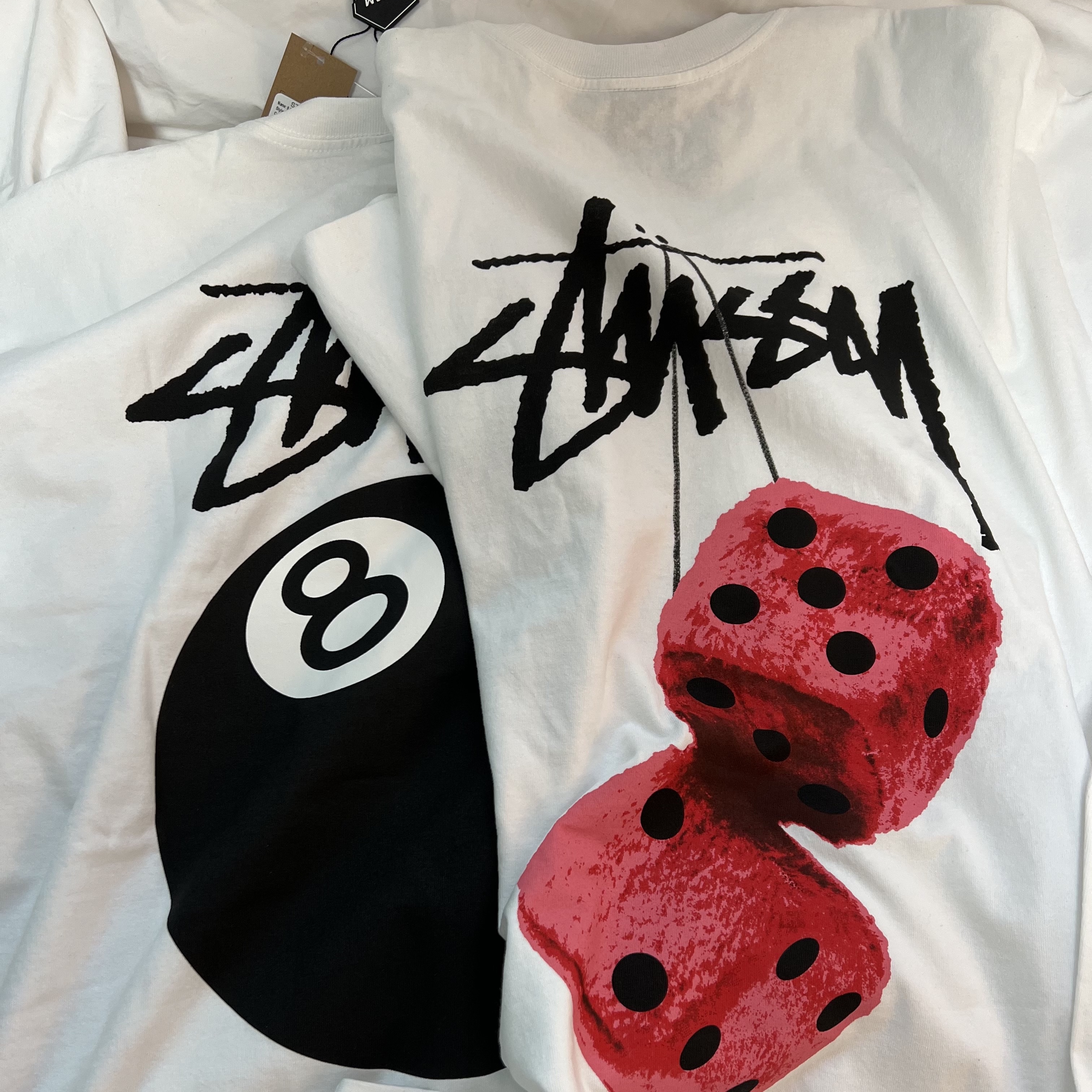 Stussy 8 Ball T-Shirt White - 22SS, Stussy Fuzzy Dice T-Shirt White 착용 스타일
