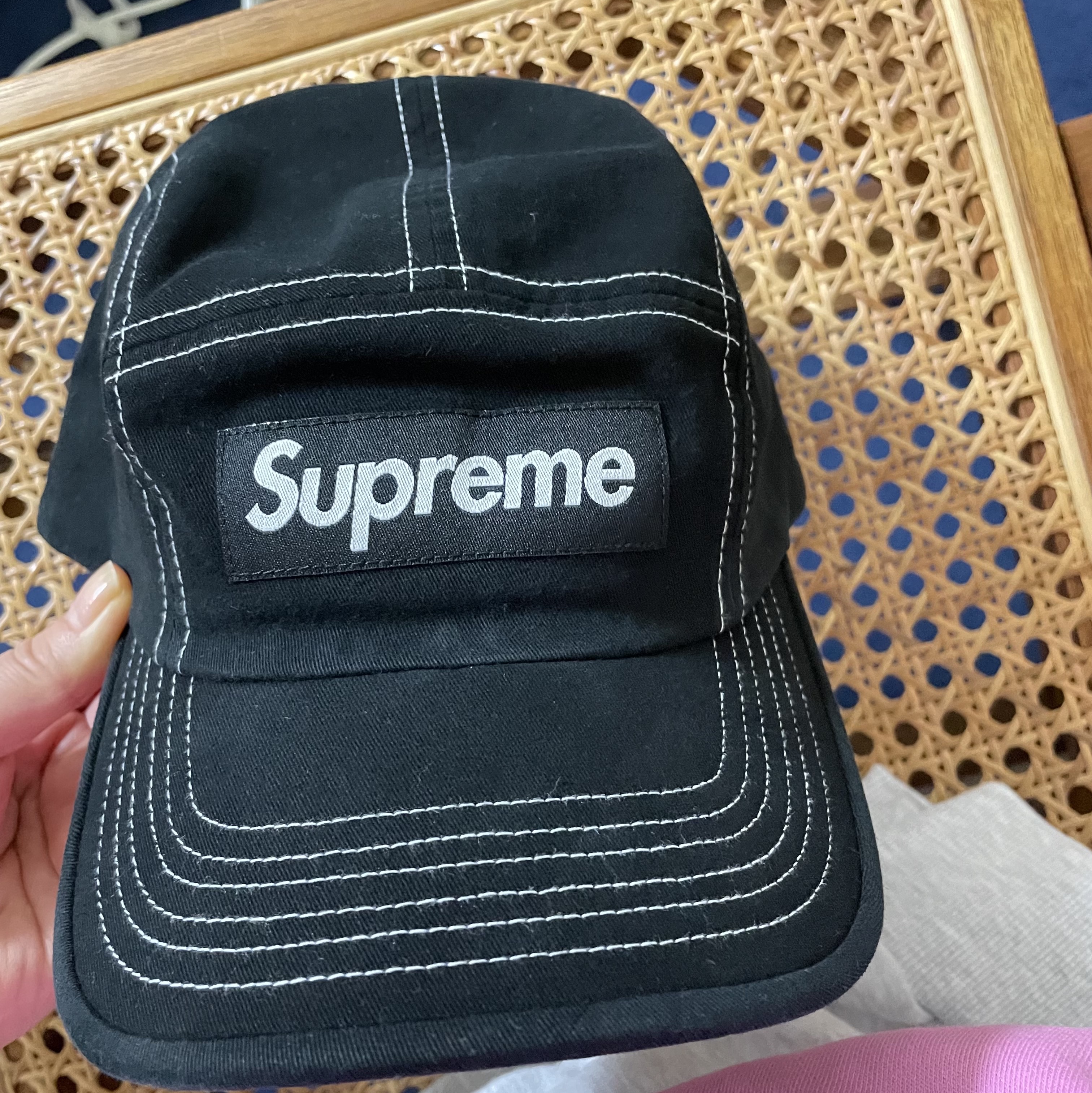 Supreme 2-Tone Twill Camp Cap Black - 22SS 착용 스타일