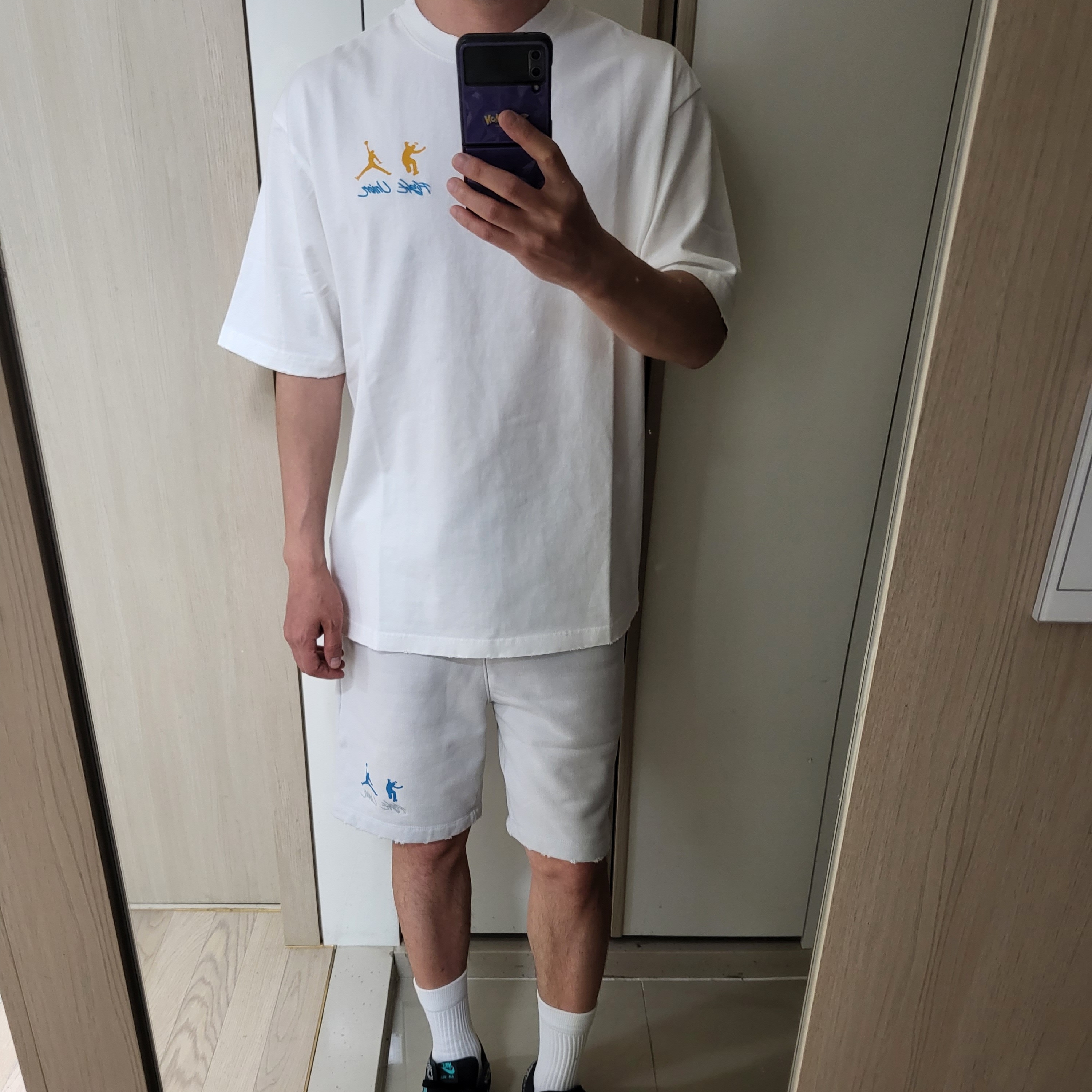 Jordan x Union T-Shirt Photon Dust - US/EU, Jordan x Union Fleece Shorts Photon Dust - US/EU 착용 스타일 - 1