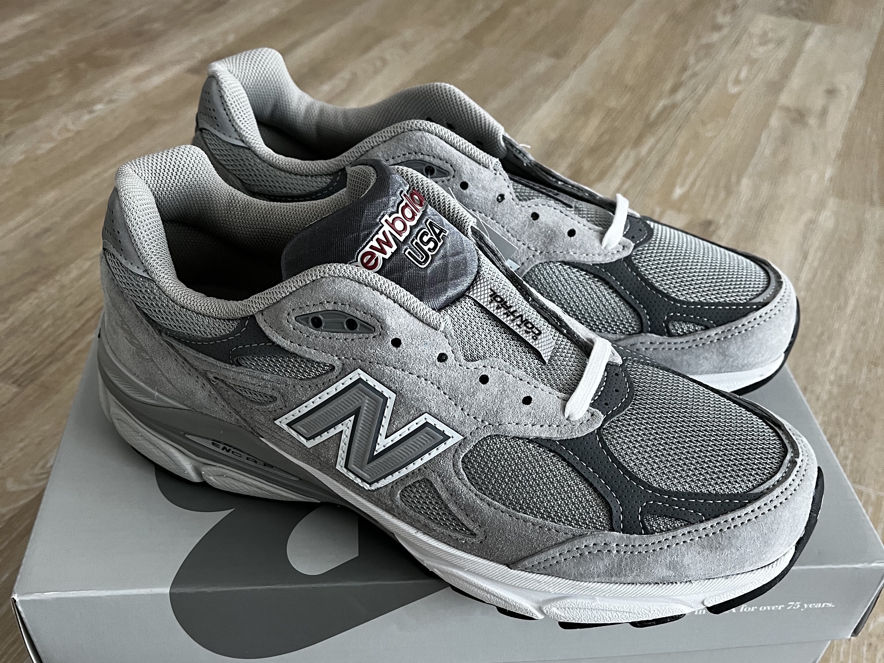New Balance 990v3 Made in USA Grey - D Standard 착용 스타일