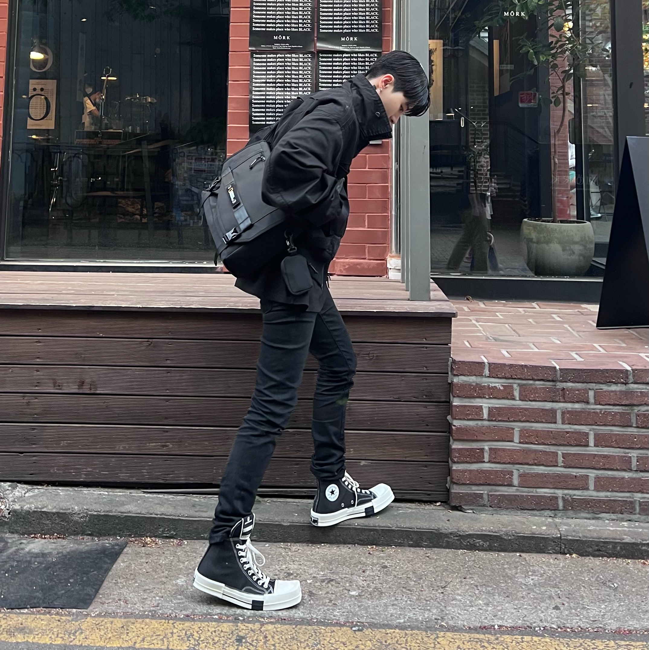 Converse x Drkshdw Turbodrk Chuck 70 Hi Black 착용 스타일