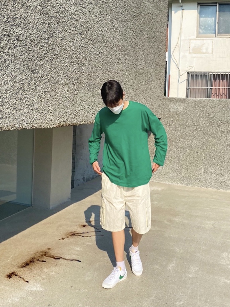Nike Blazer Low '77 Vintage Pine Green 착용 스타일 - 2