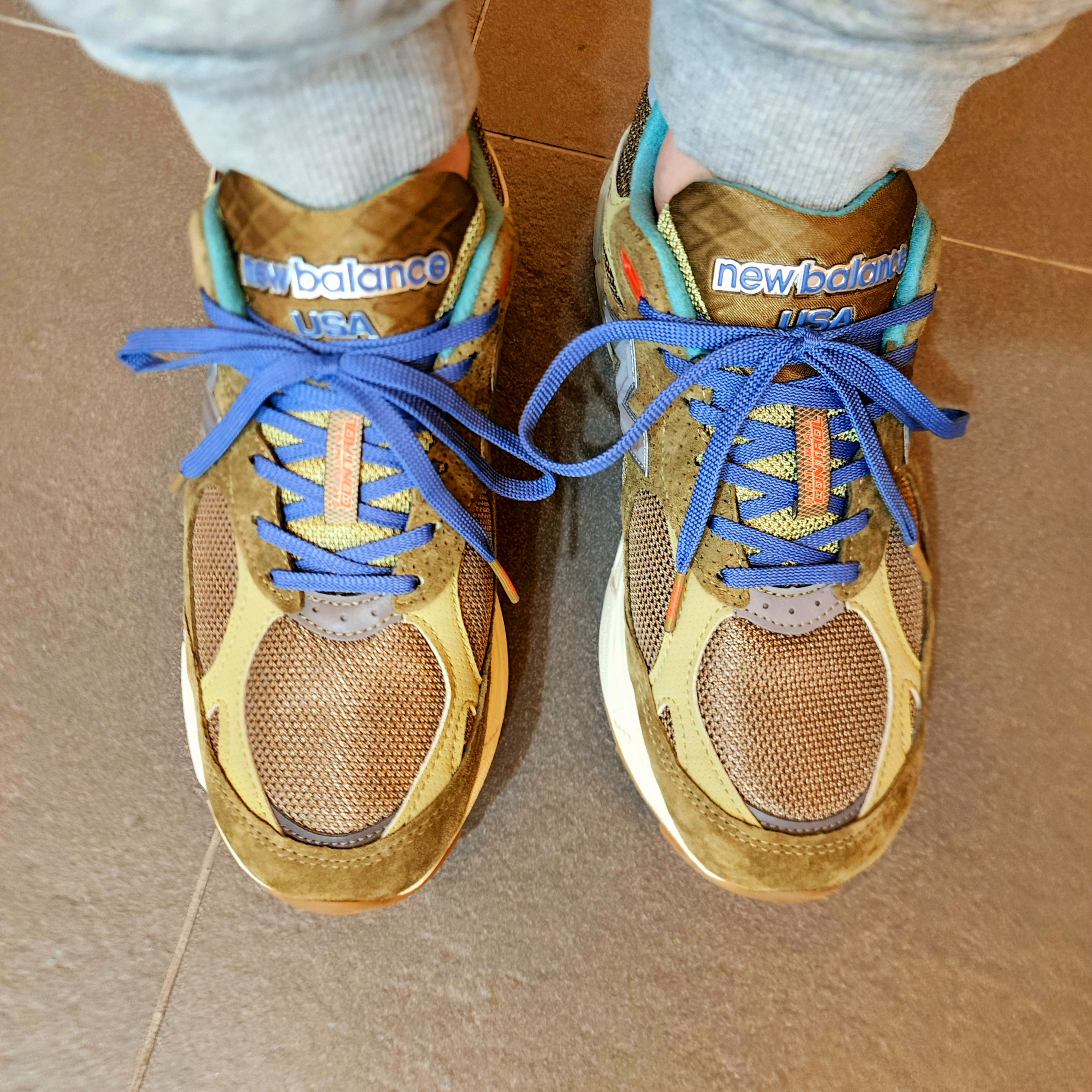 New Balance x Bodega 990v3 Anniversary 착용 스타일 - 3