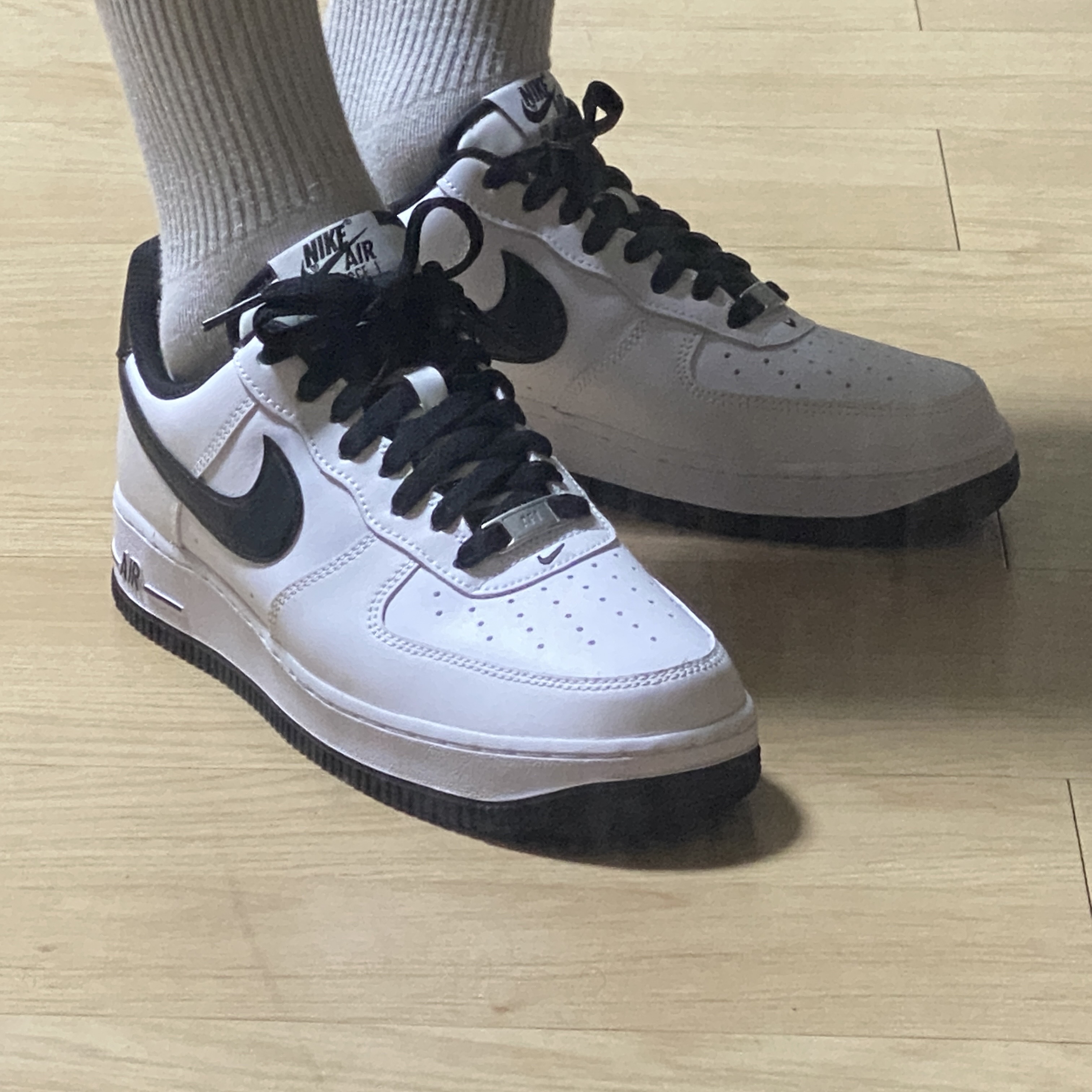 Nike Air Force 1 '07 White Black 착용 스타일